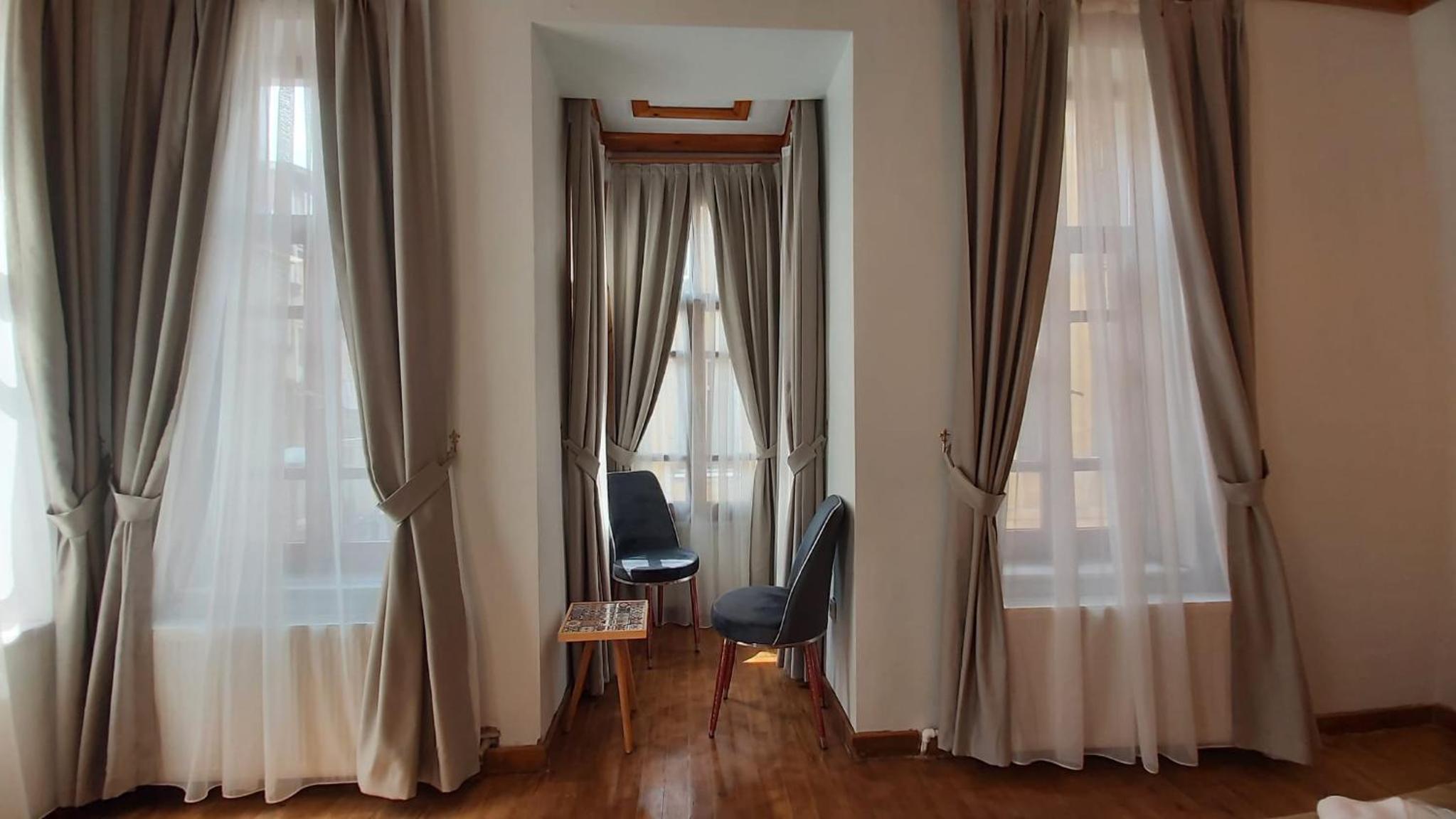 Superior Double or Twin Room photo 3