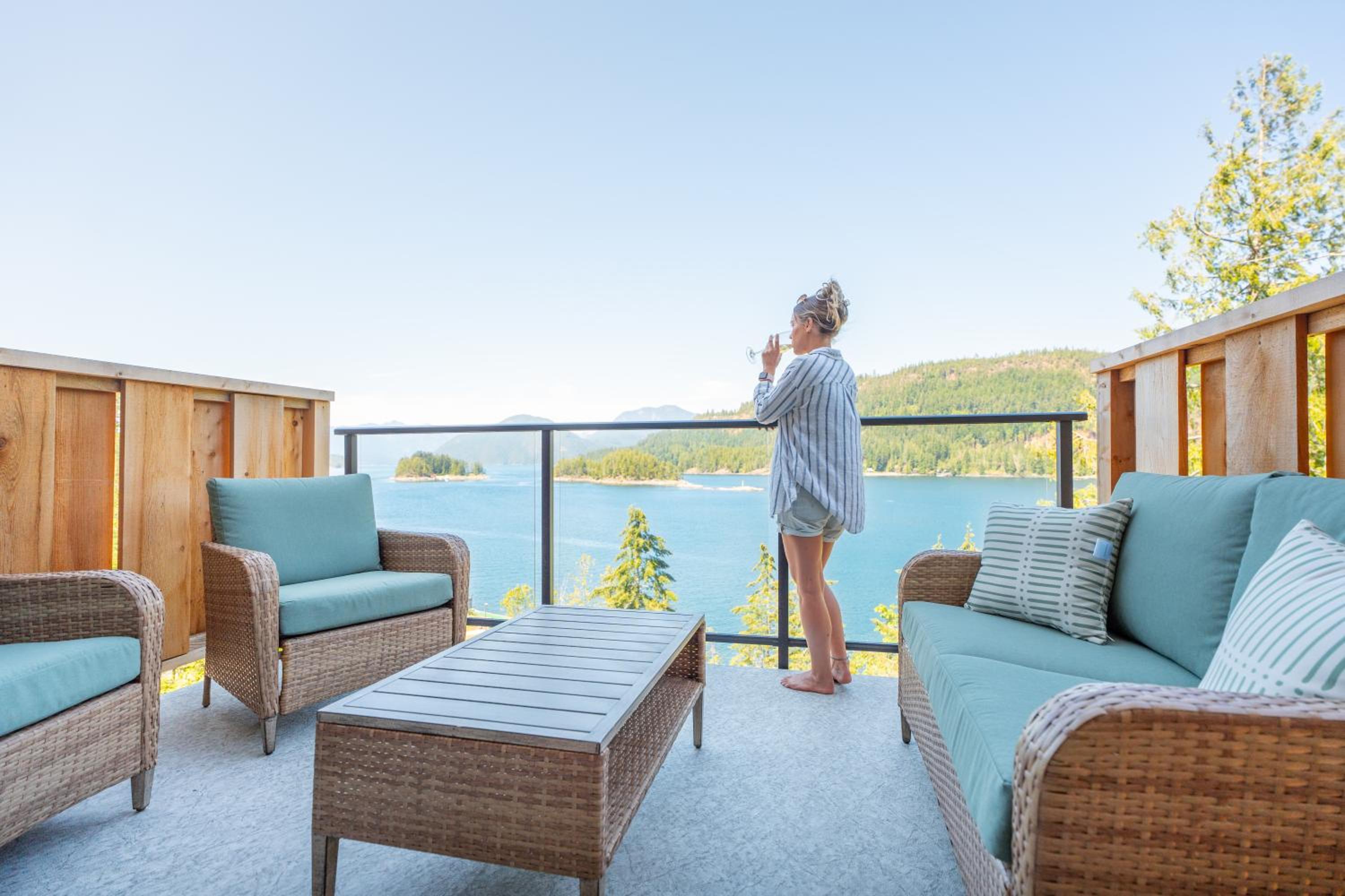 Villa with Sea View photo 2