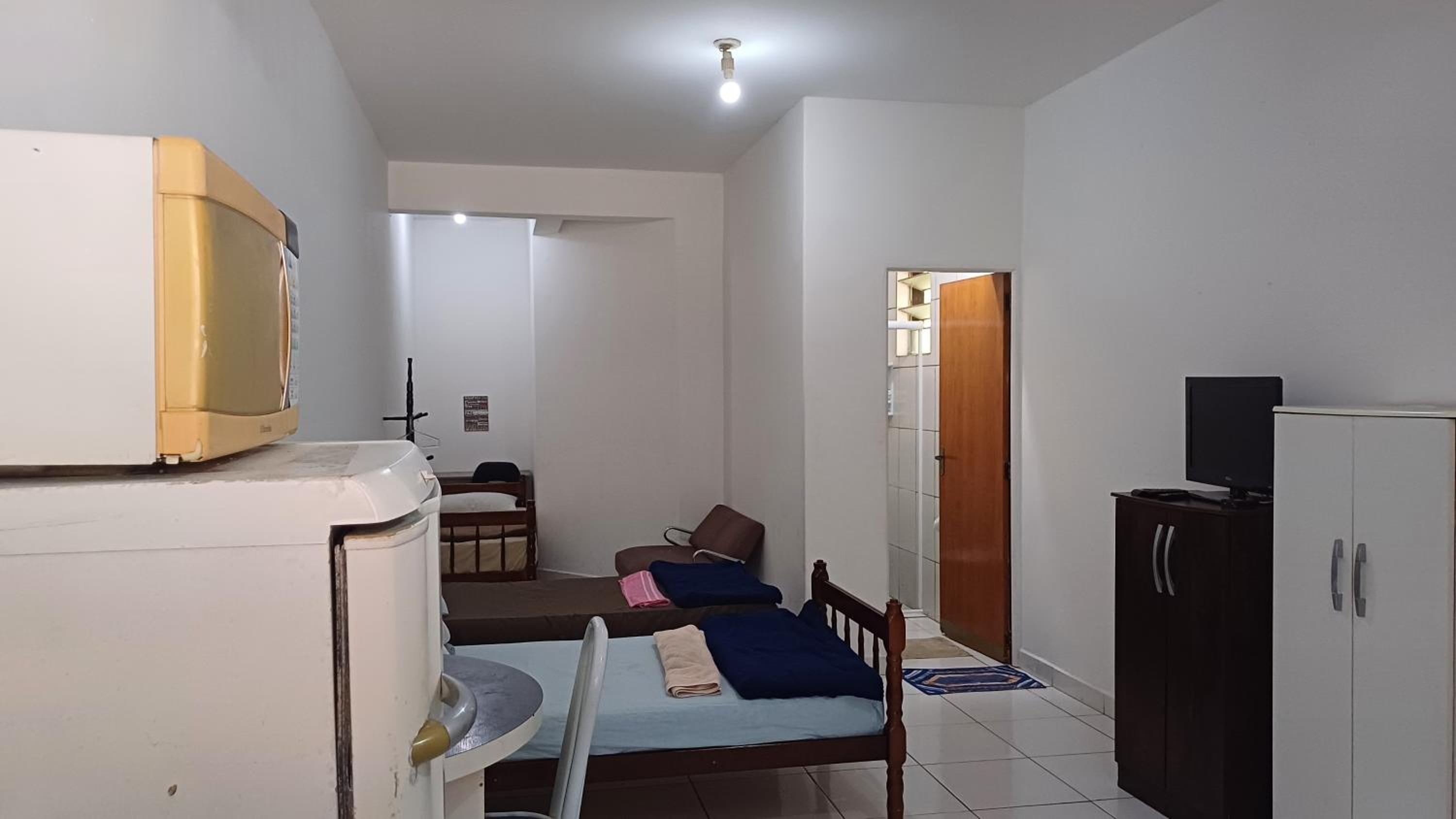 Economy Triple Room