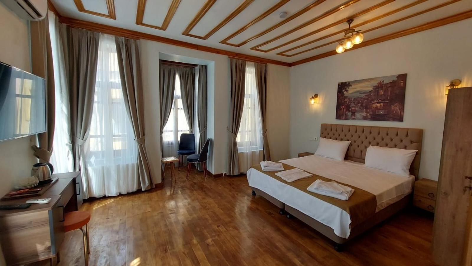 Superior Double or Twin Room photo 1