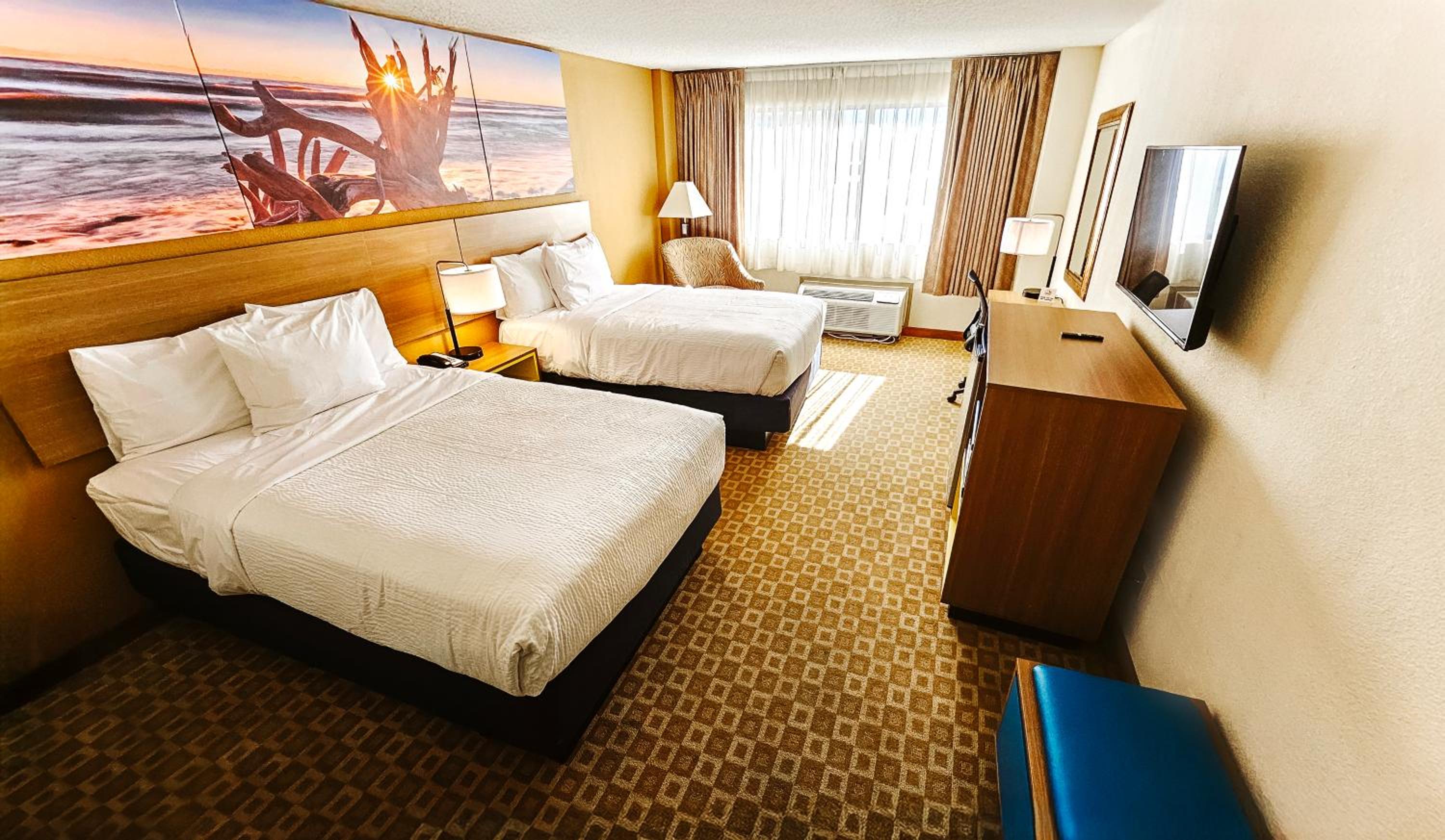 Double Room with Two Double Beds - Non-Smoking - Photo 1