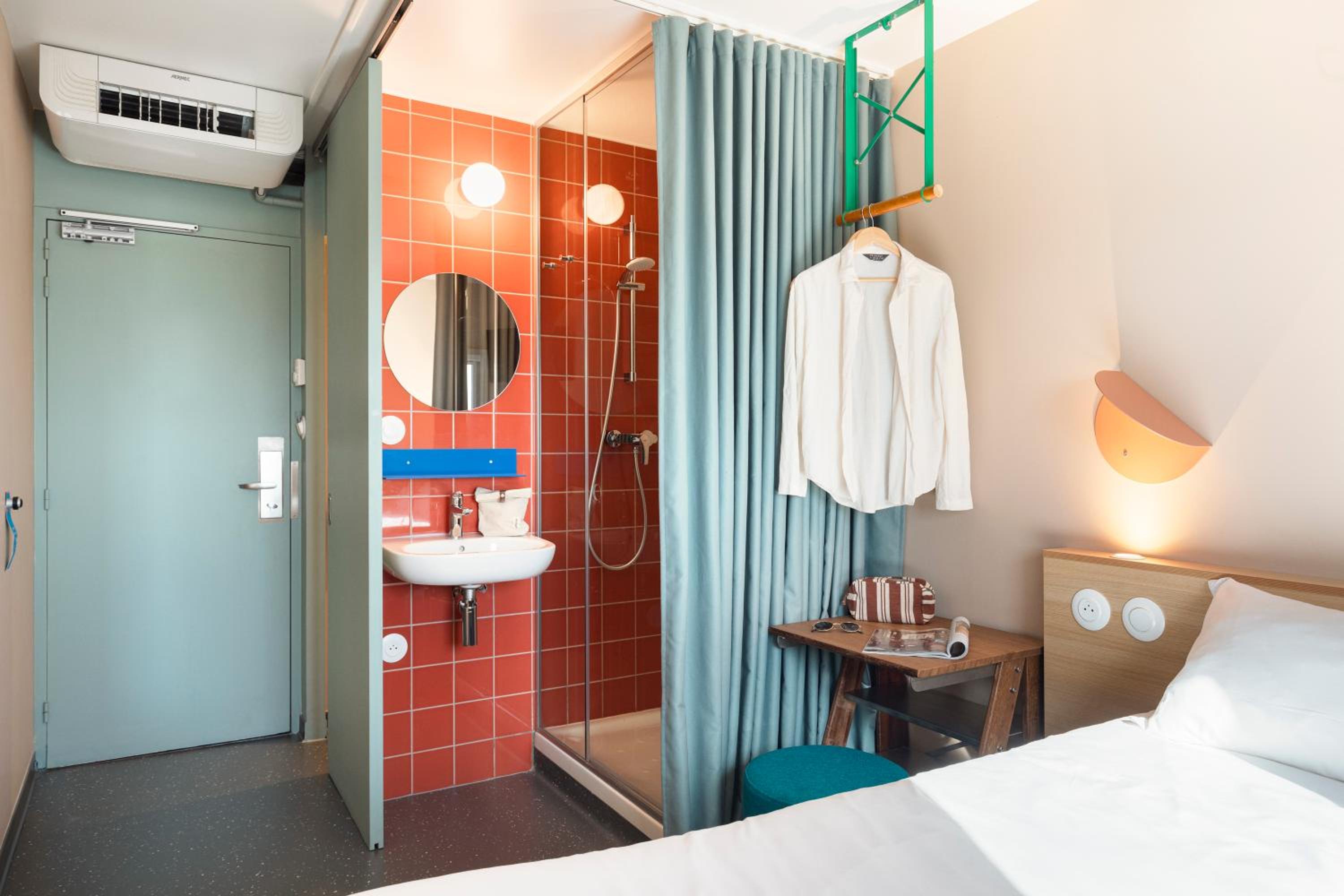 POP Double Room - Photo 9
