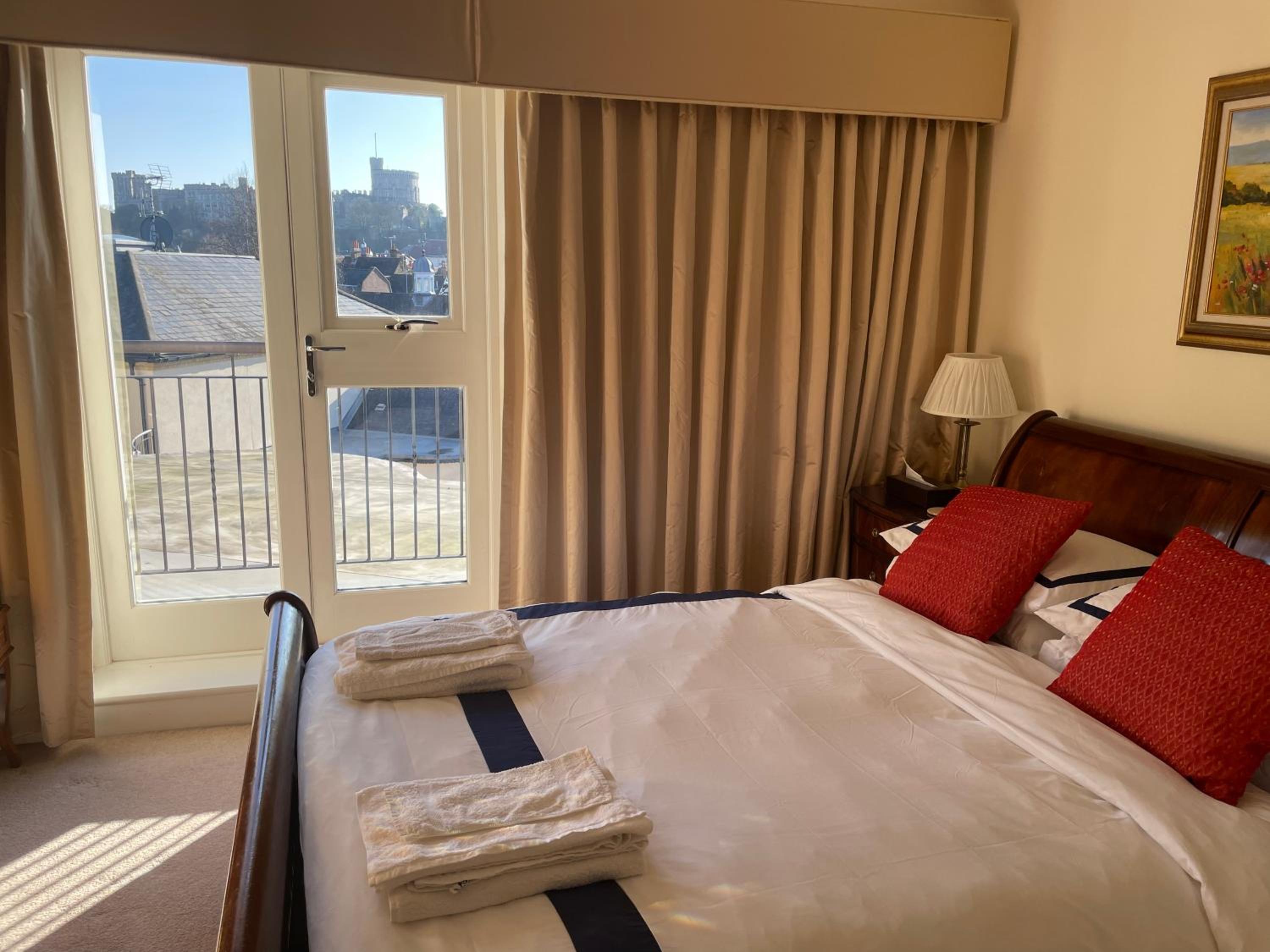 Deluxe Double Room With Castle View photo 2