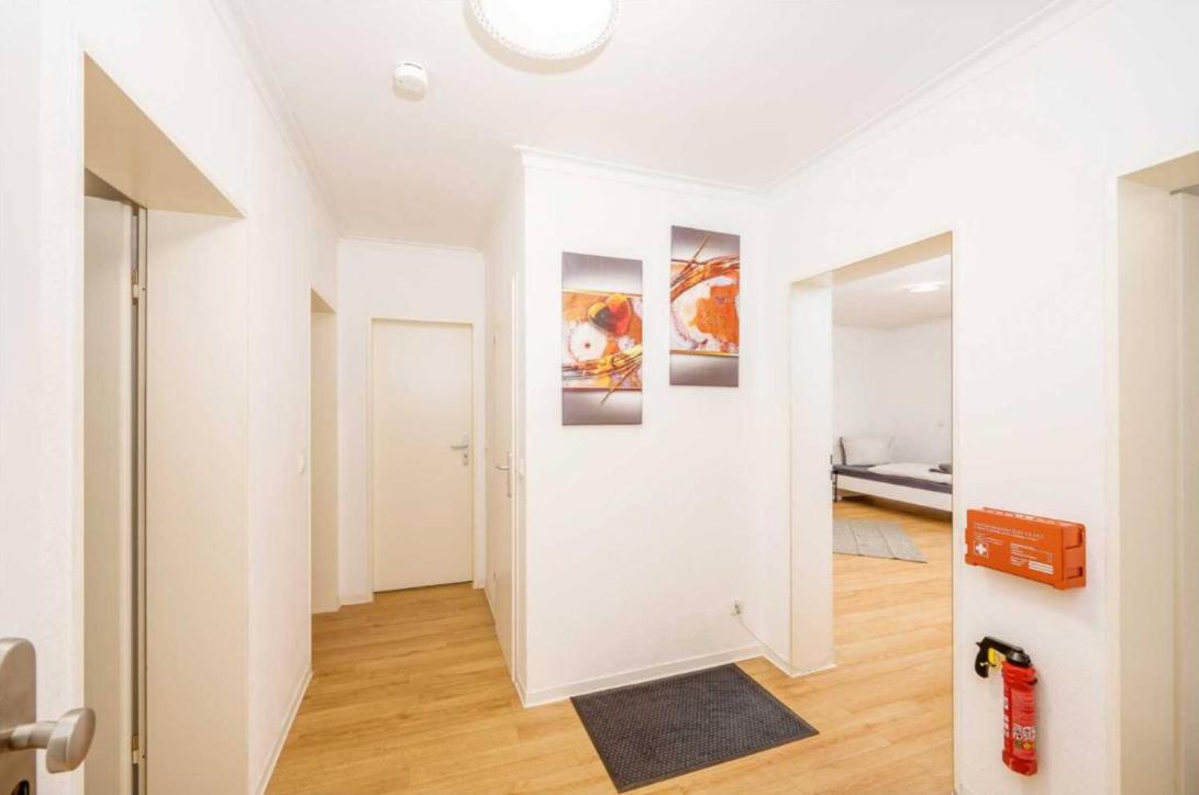 Three-Bedroom Apartment photo 1