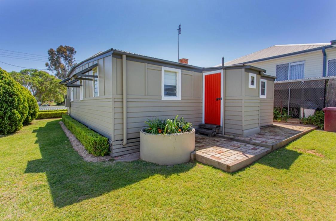 Two-Bedroom House photo 2