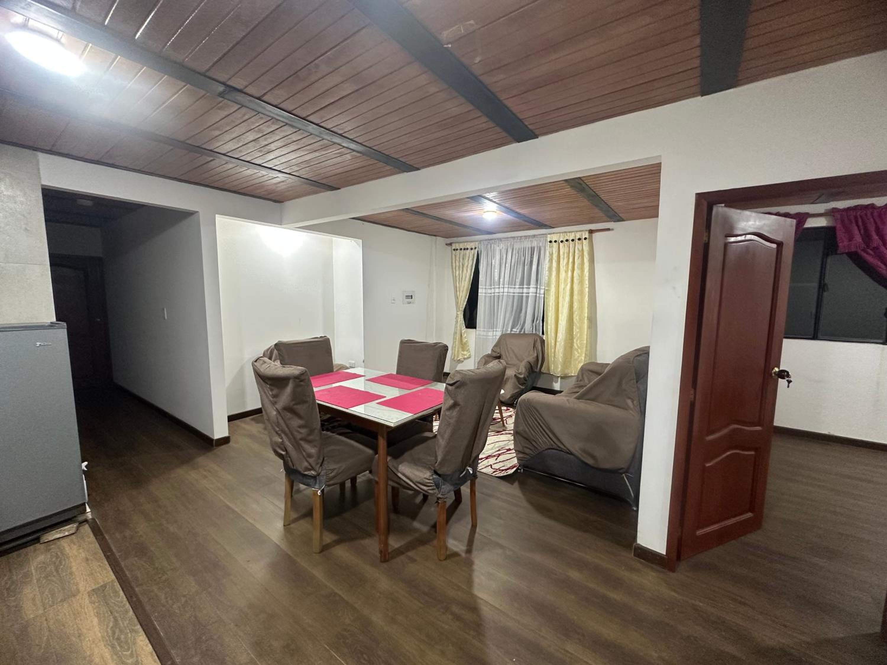 Three-Bedroom Apartment photo 3