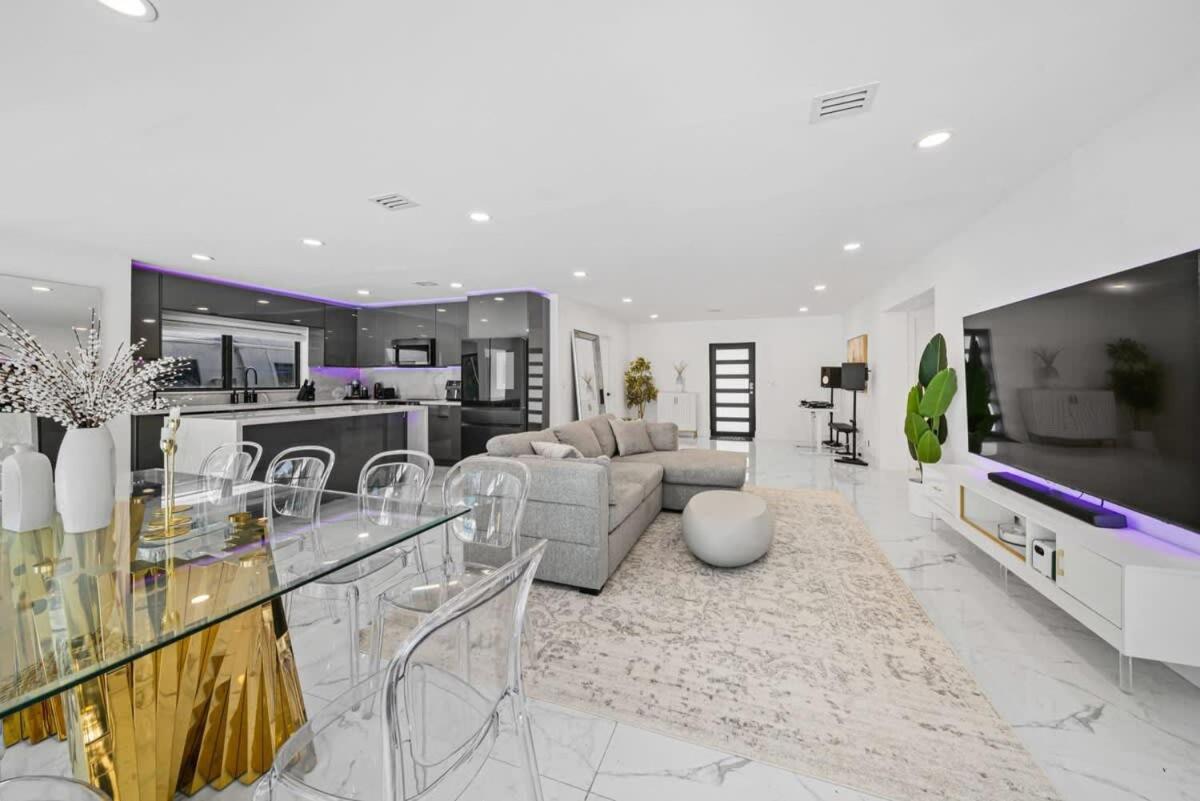Villa photo 1