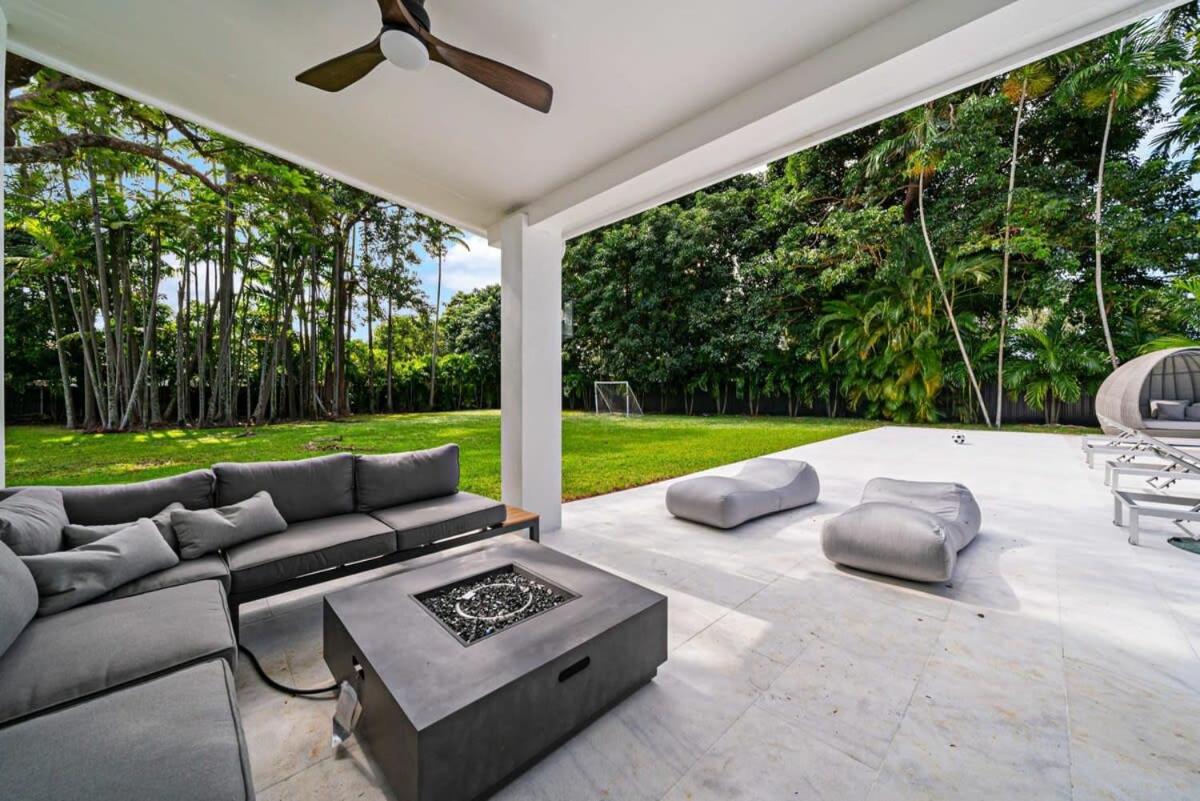 Villa photo 3