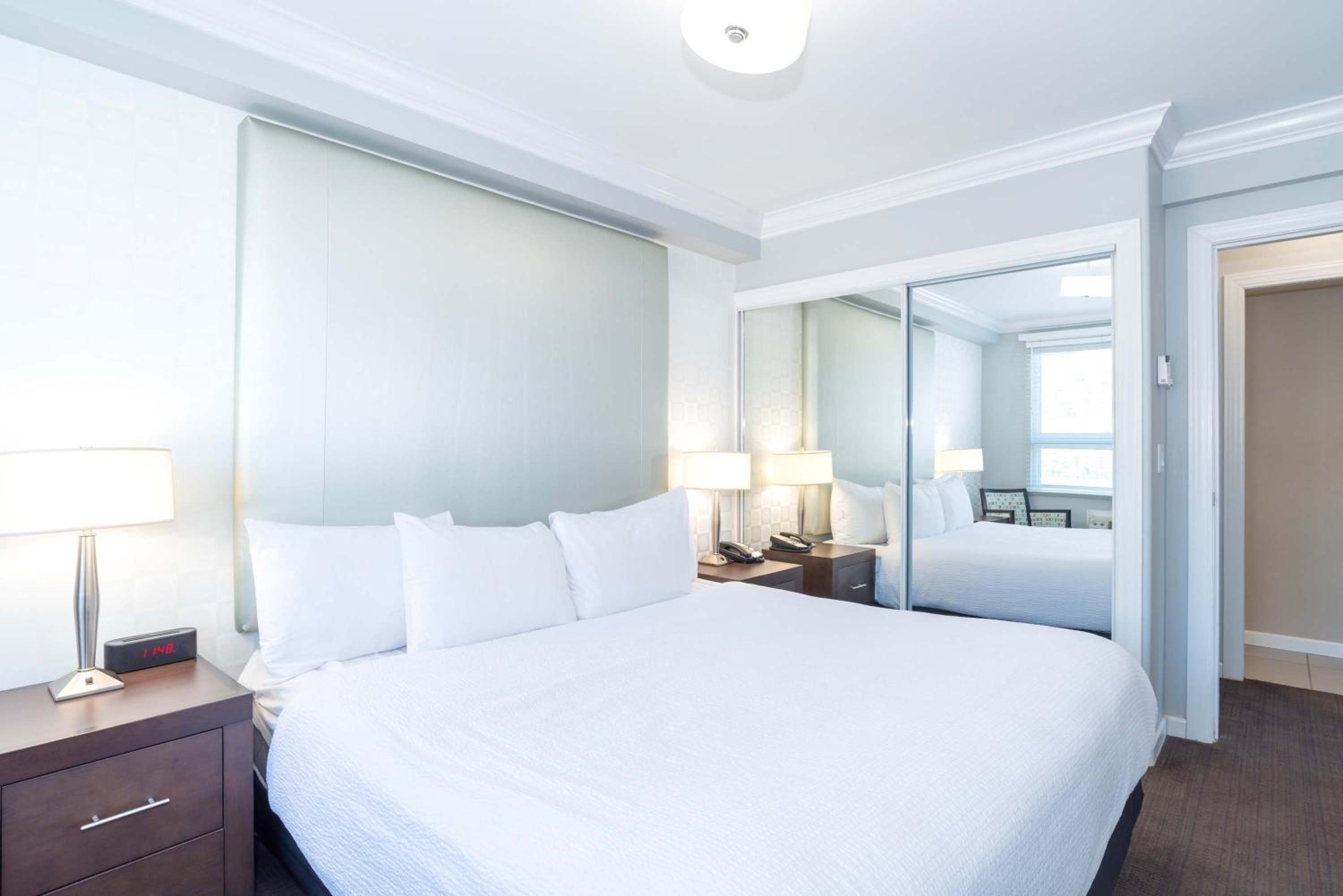 Tower Suite, 1 King Bed, Kitchenette, Balcony, View - Photo 2