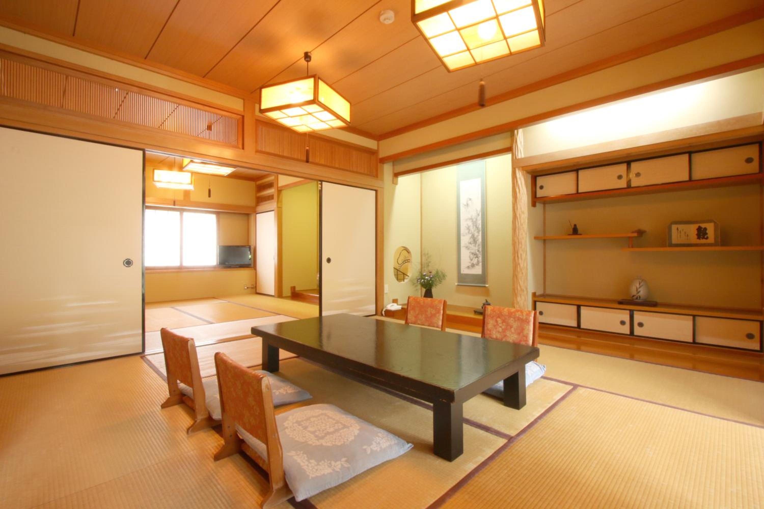 Japanese-Style Room