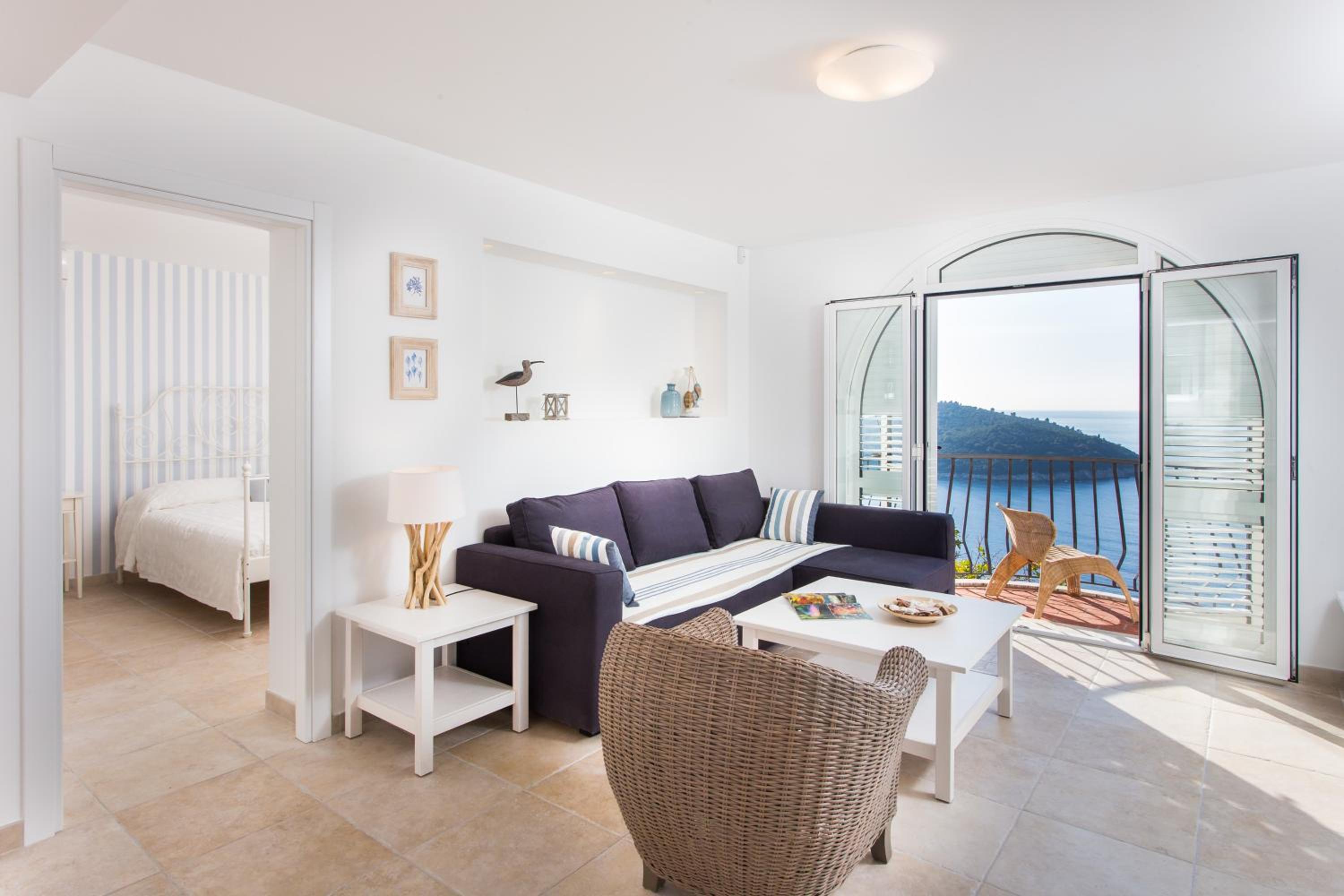 Apartment with Sea View