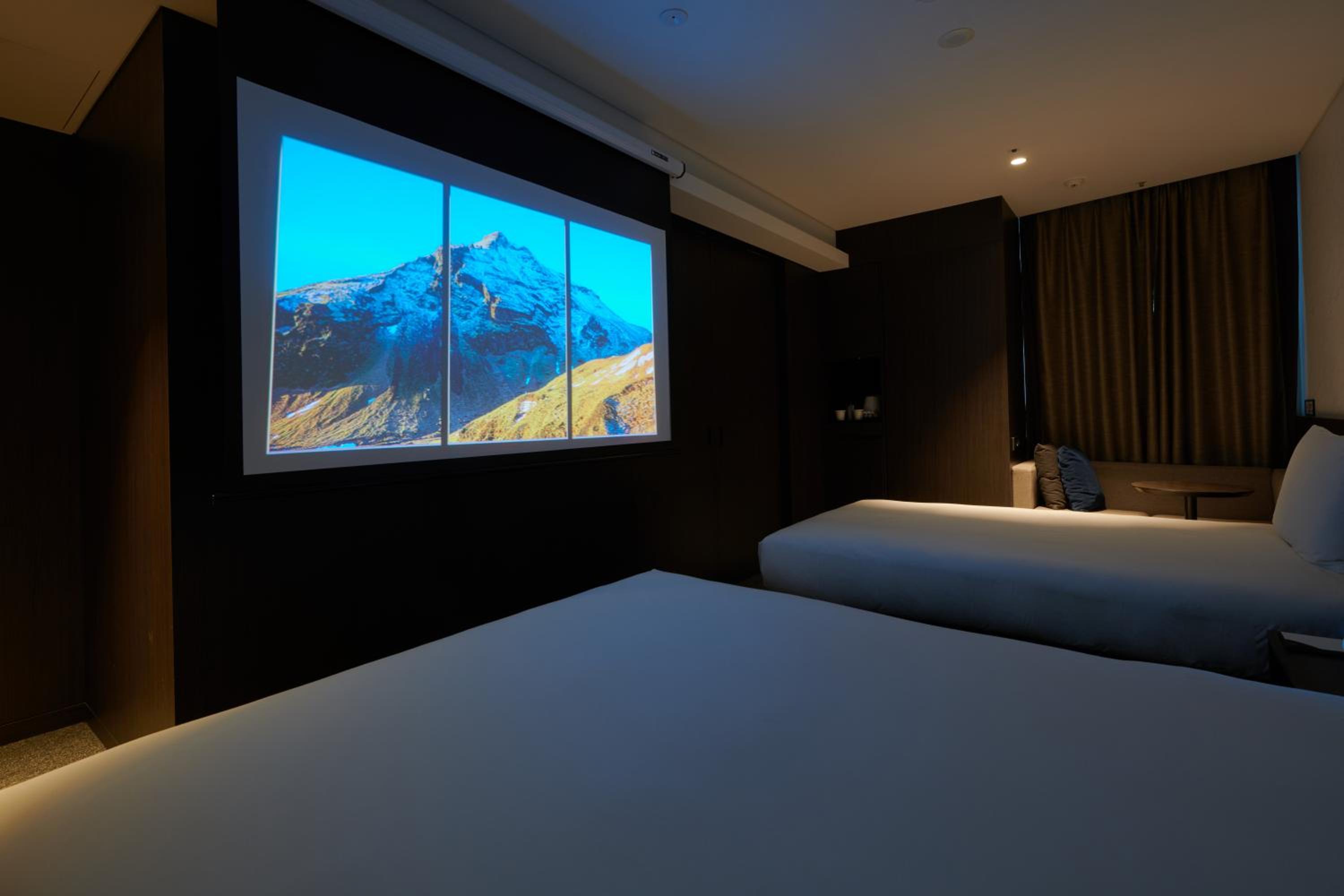 Cinema Family Twin Room