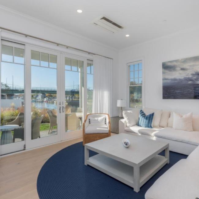 Three-Bedroom Apartment with Water View