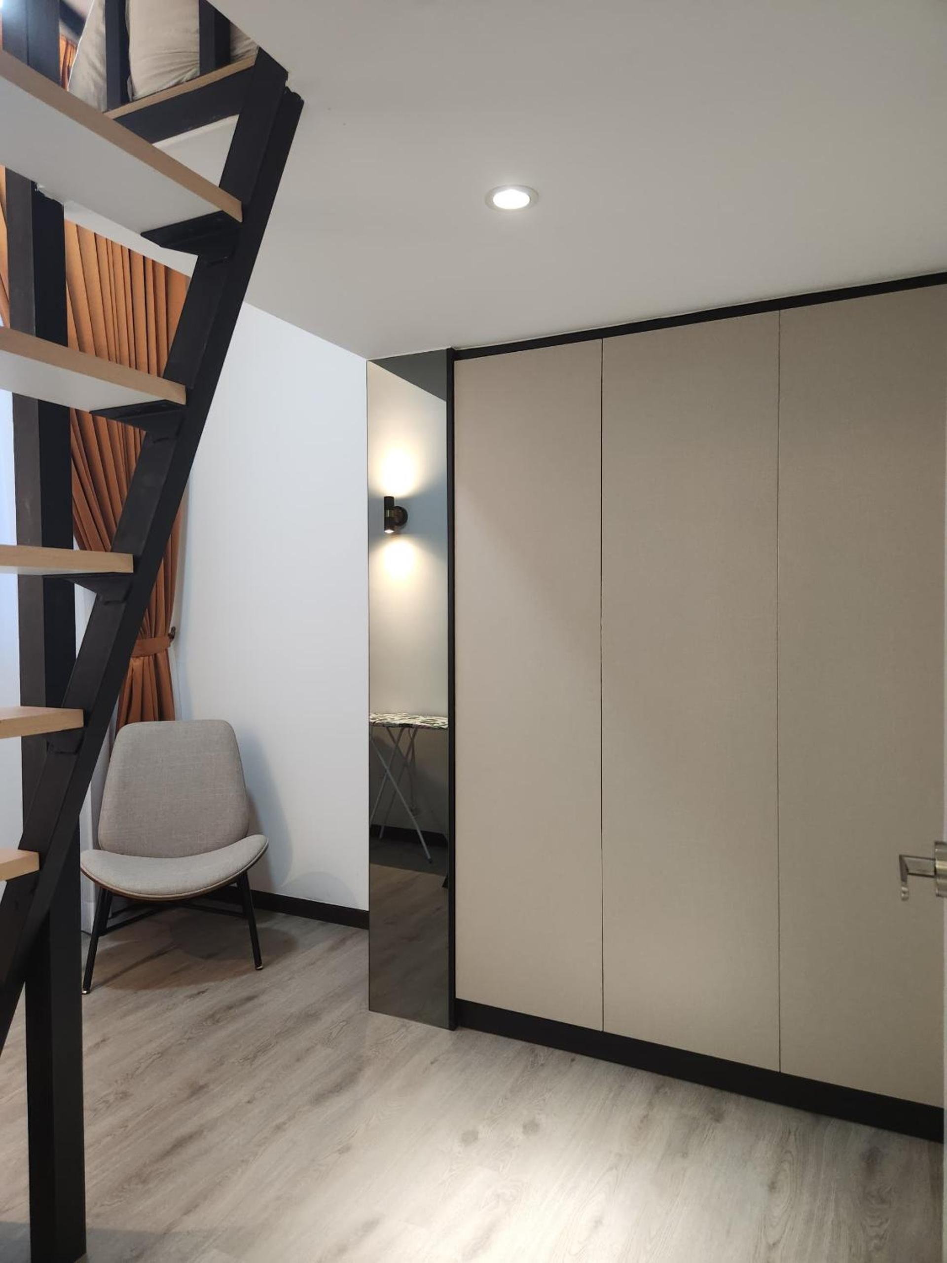 Two-Bedroom Loft Apartment photo 3