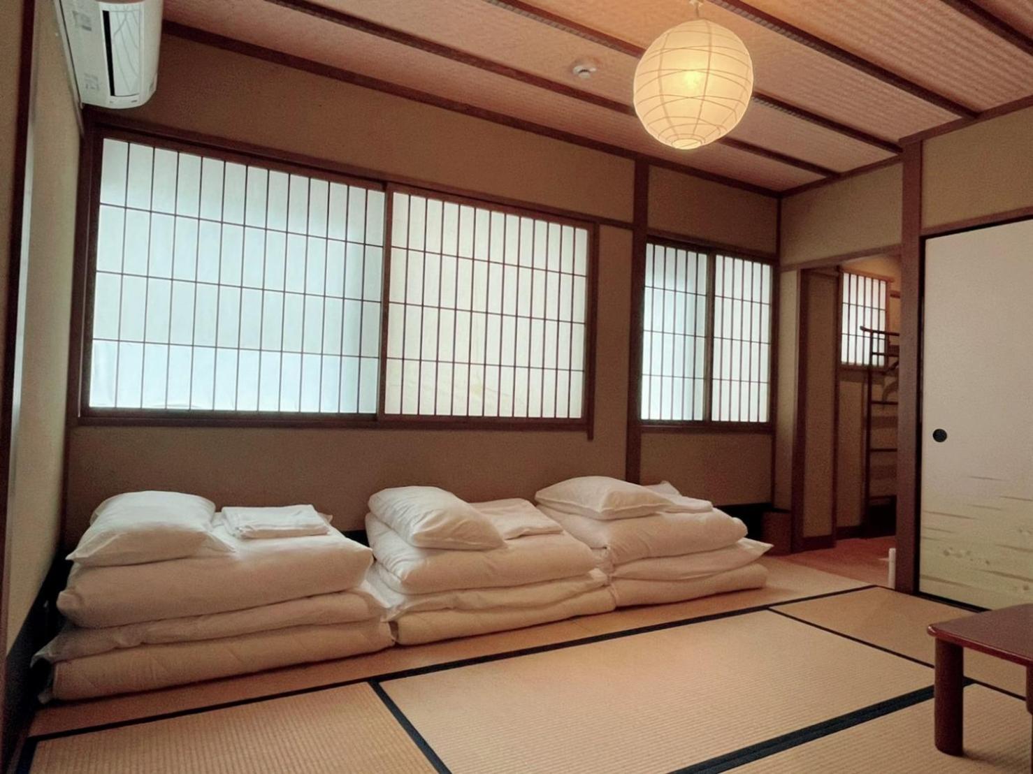 Triple Room with Private Bathroom photo 2