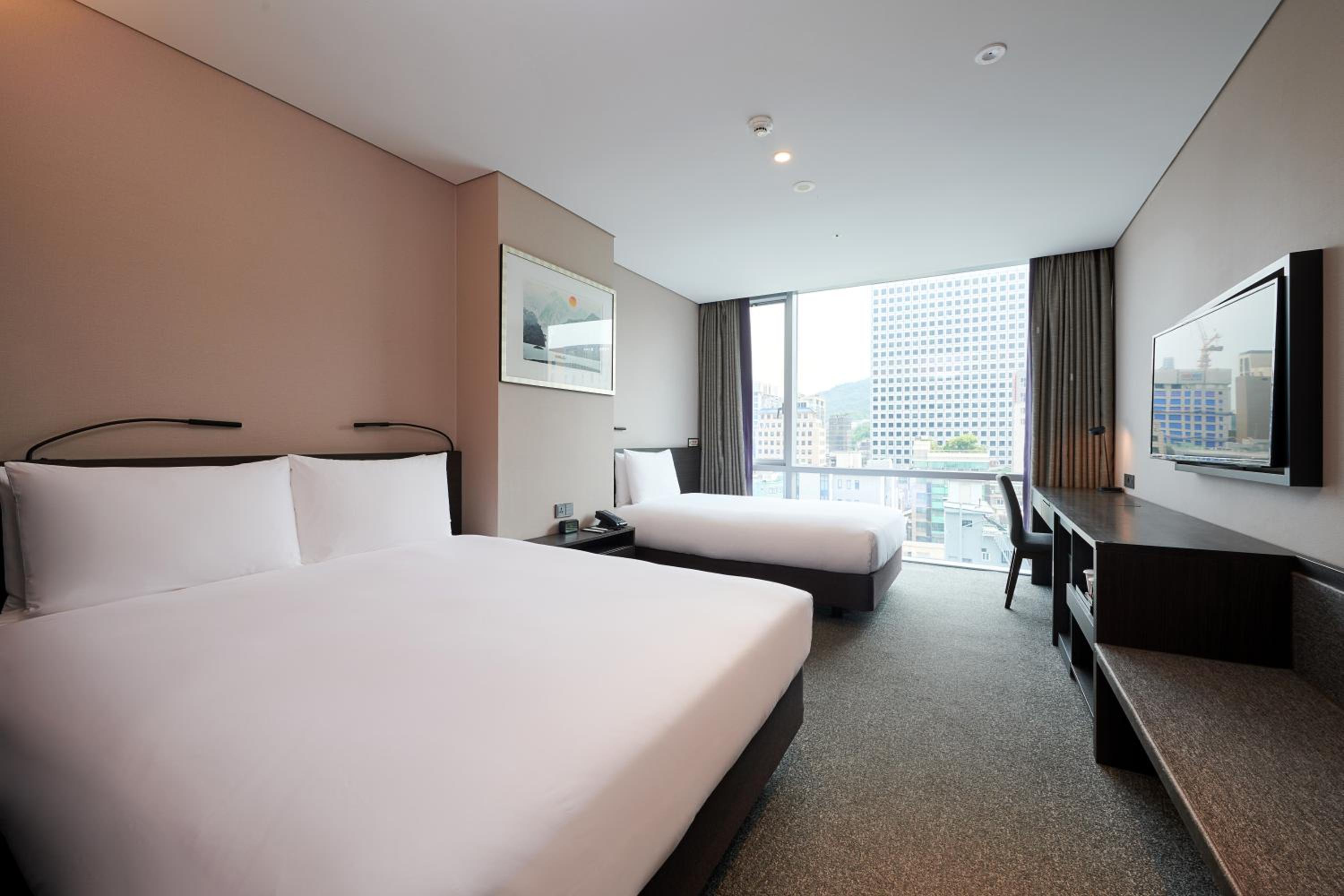 Free Upgrade to Family Twin Room