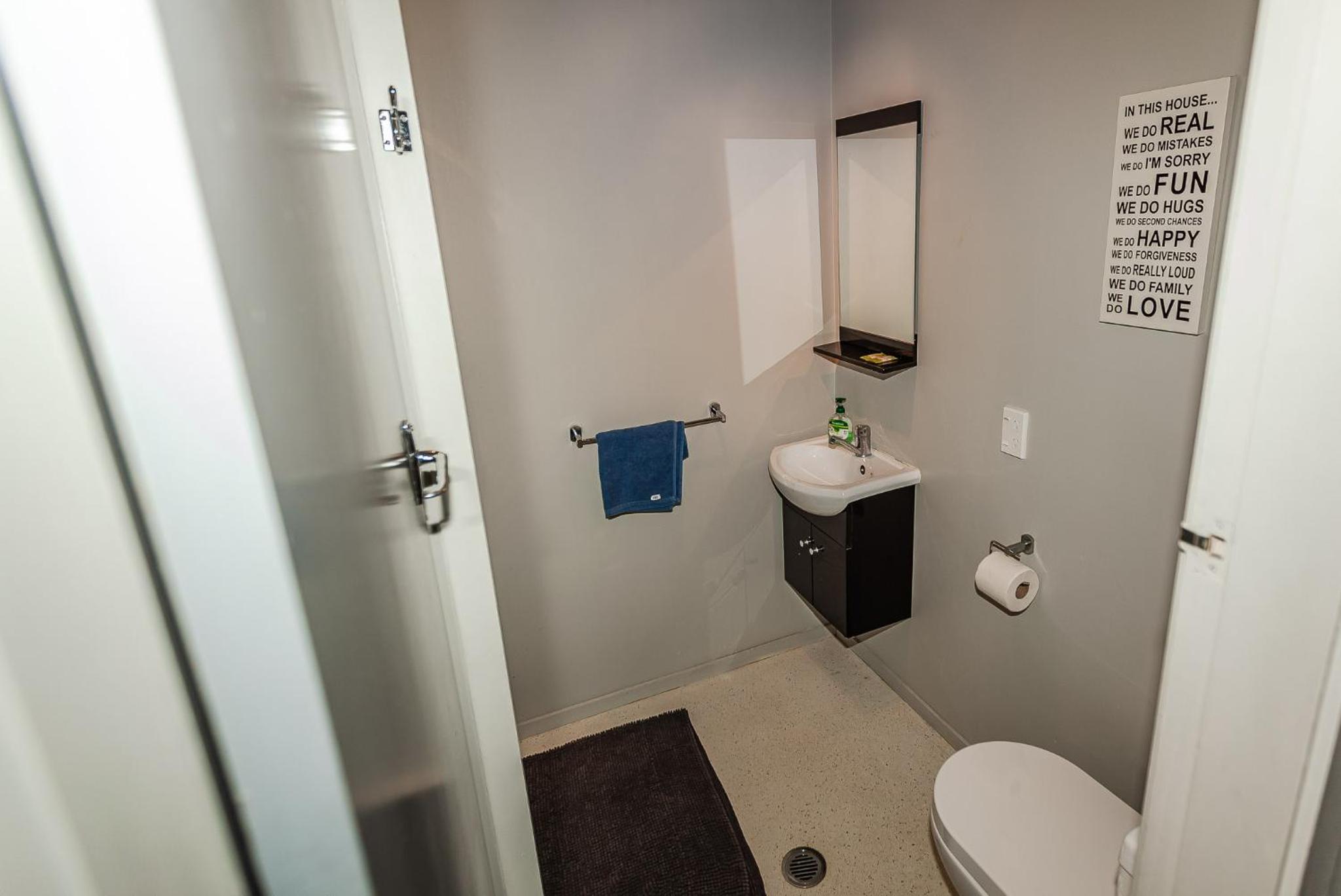 Superior Double Room with Shower - Photo 13