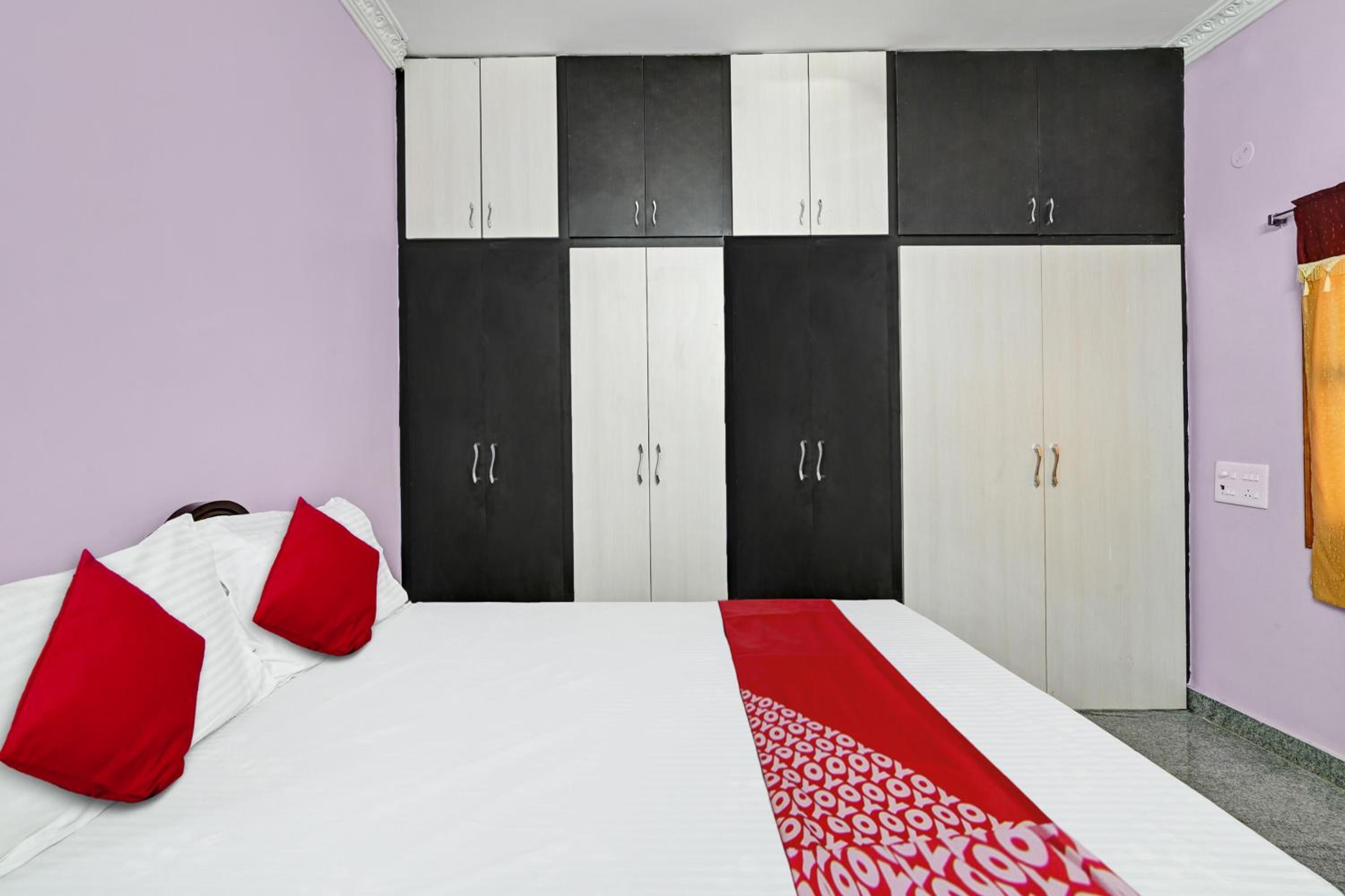 Classic Triple Room photo 2