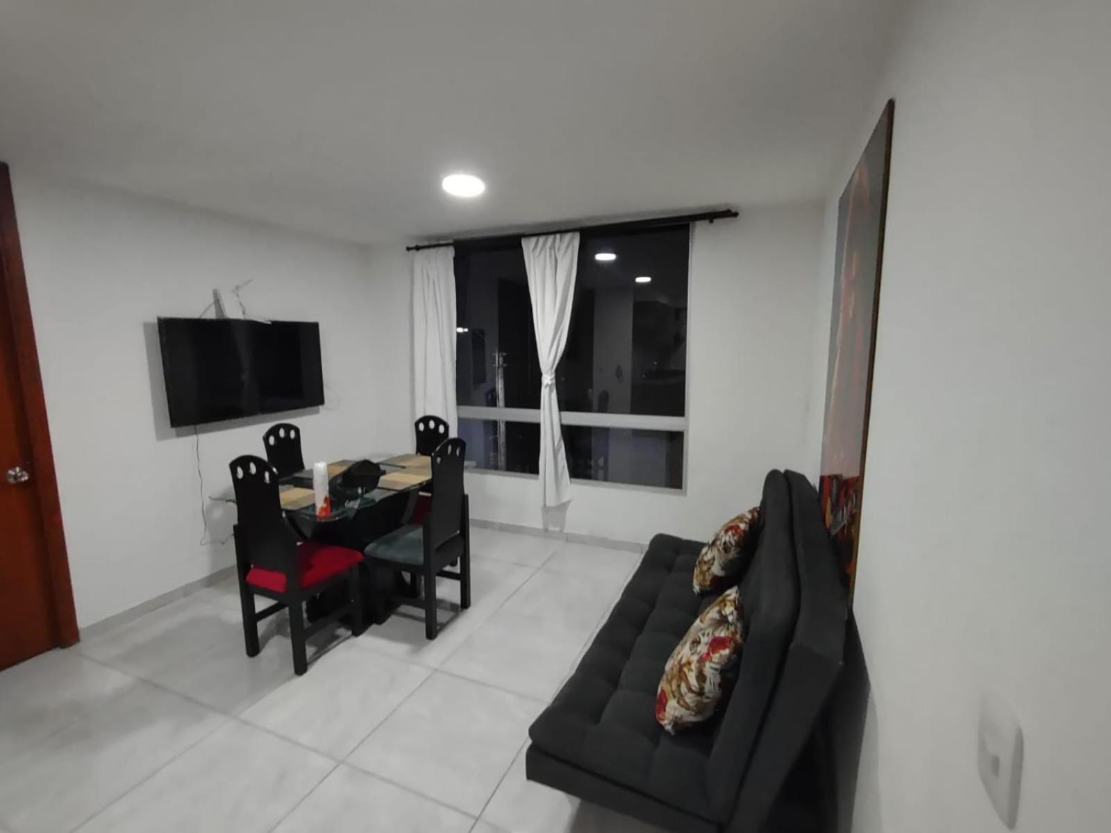 Two-Bedroom Apartment photo 2
