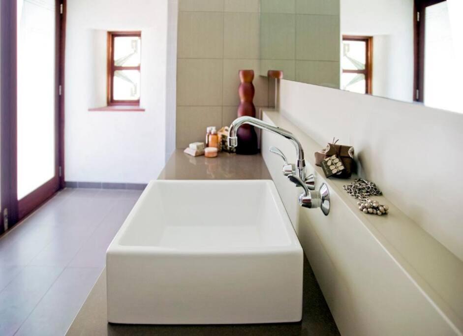 Two-Bedroom House photo 2