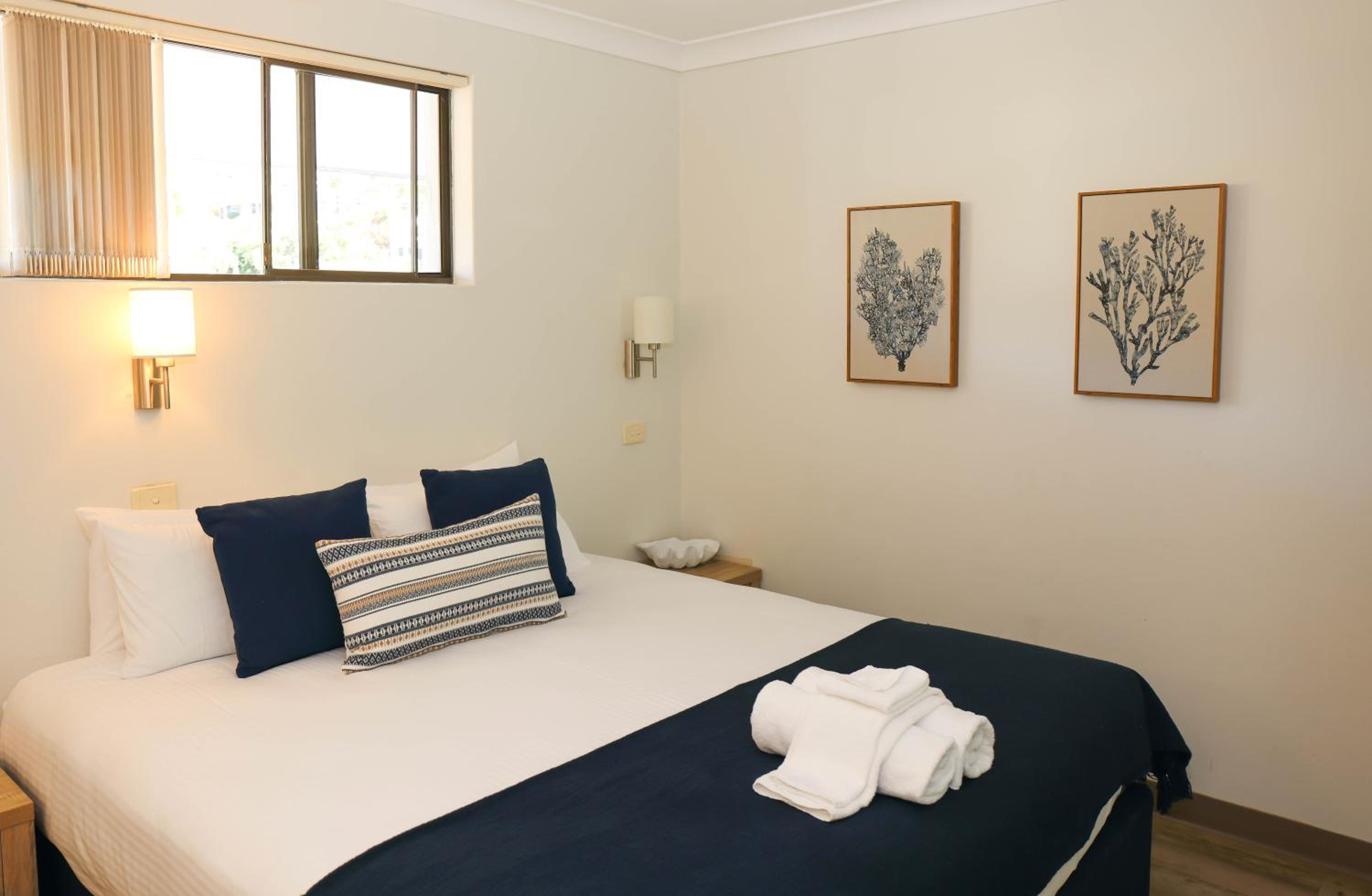 One-Bedroom Apartment with Balcony photo 2