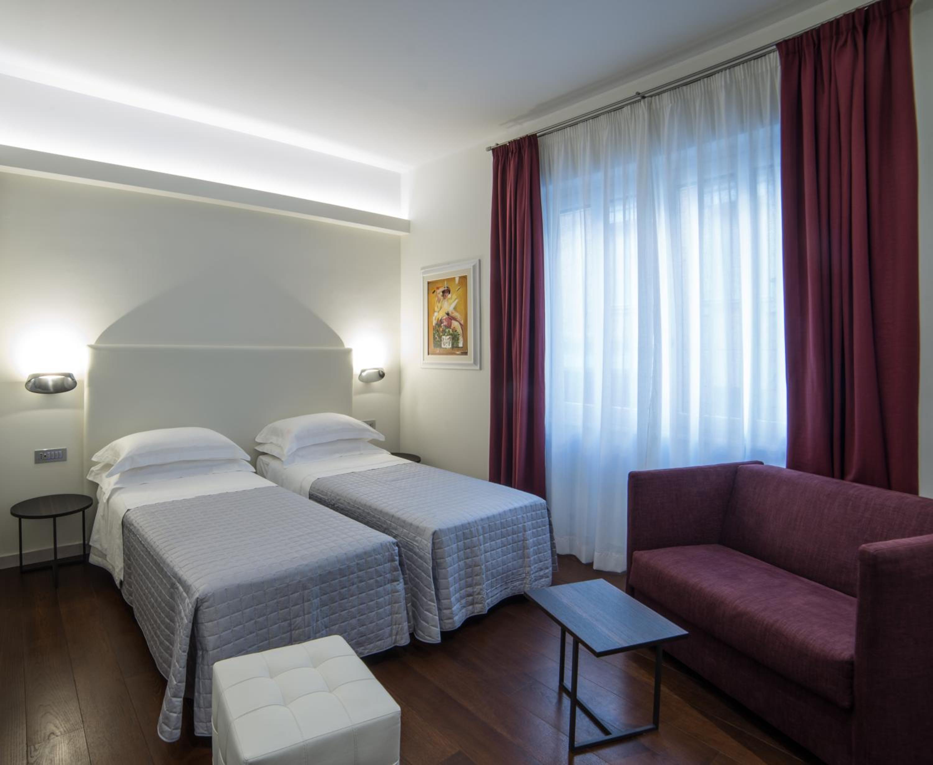 Luxury Triple Room - Photo 2