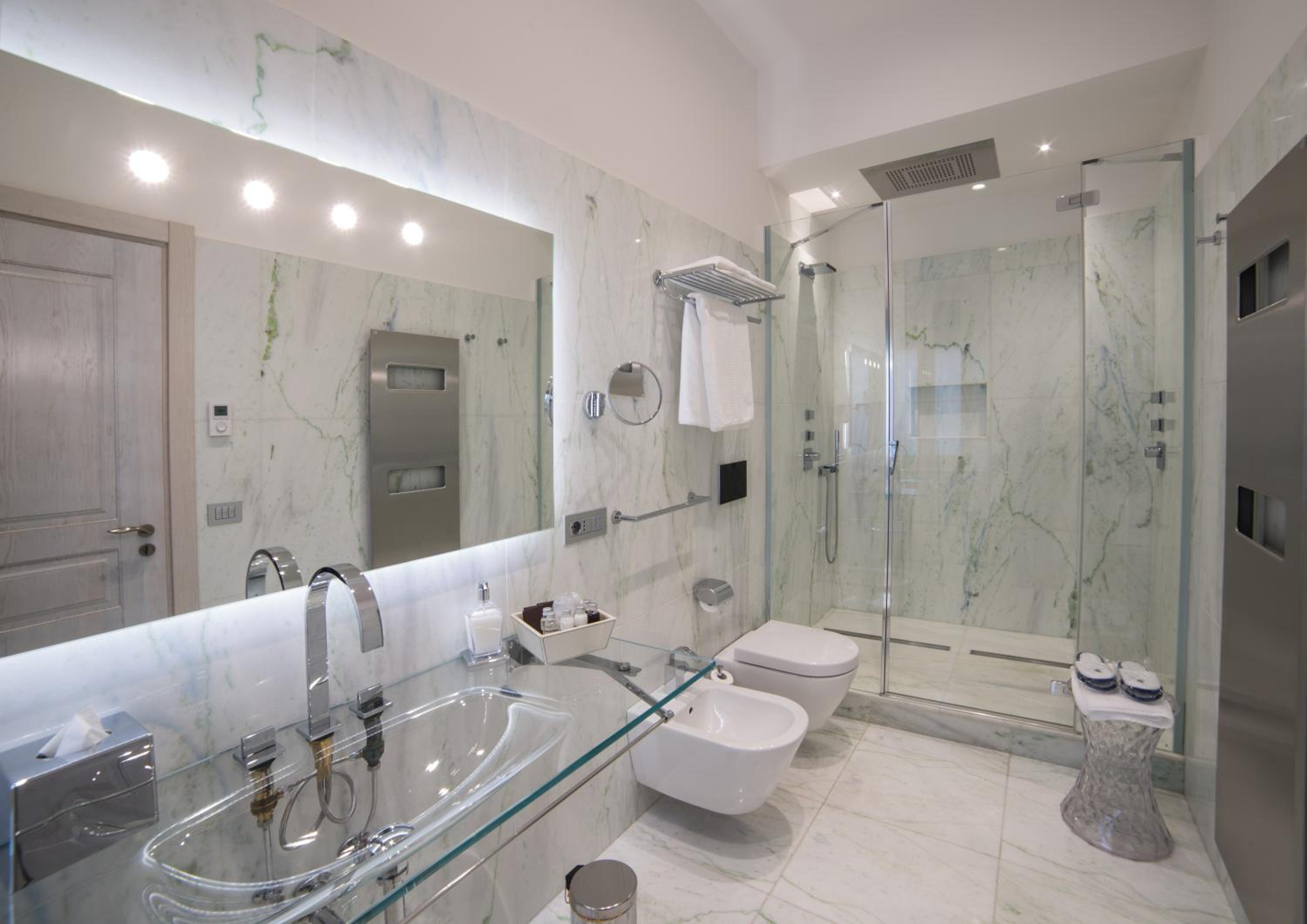 Luxury Triple Room - Photo 6
