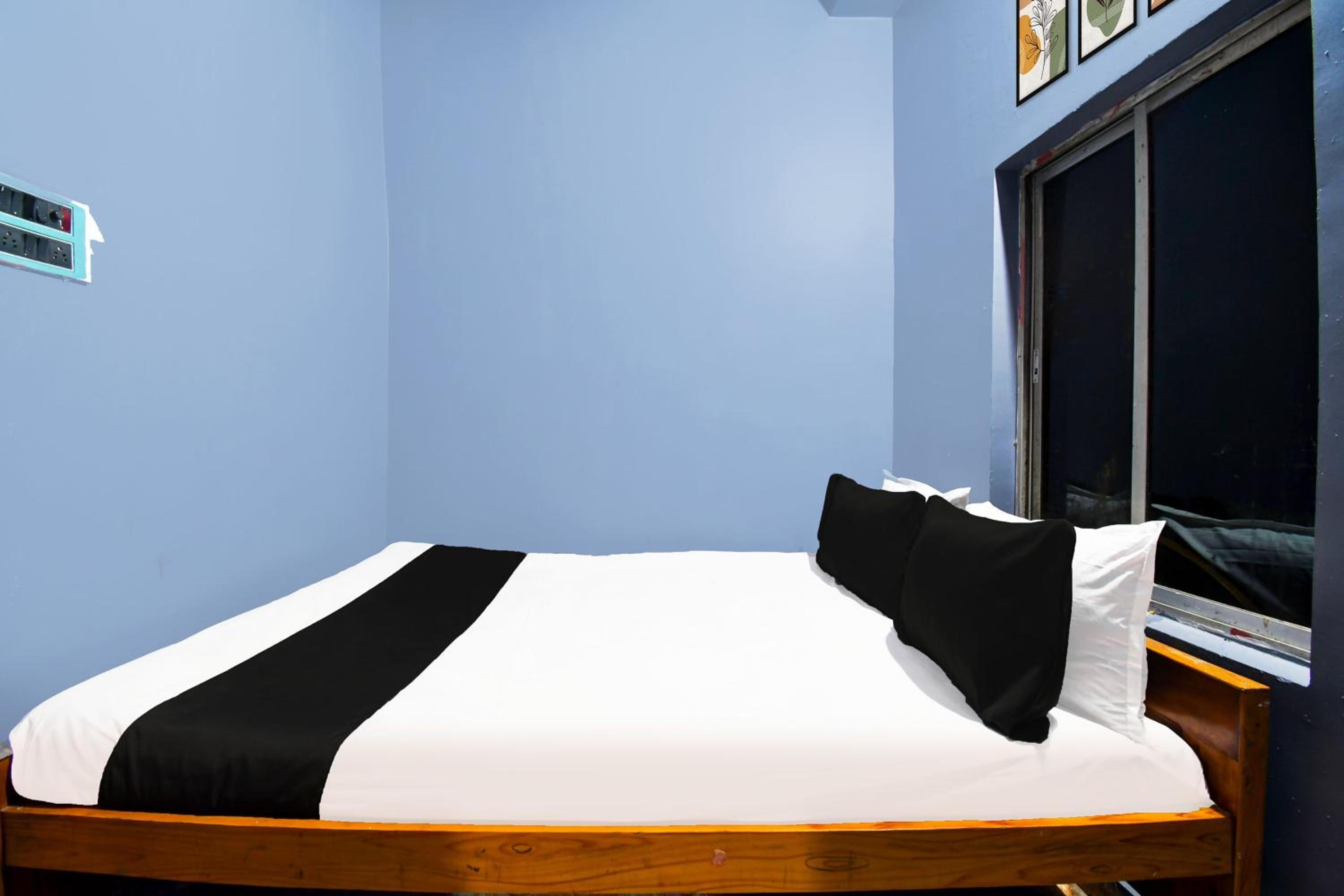 Triple Room With Bathroom