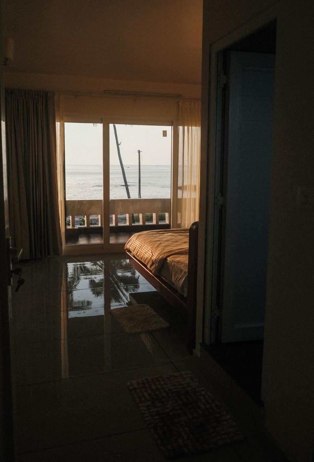 Three-Bedroom Villa photo 1
