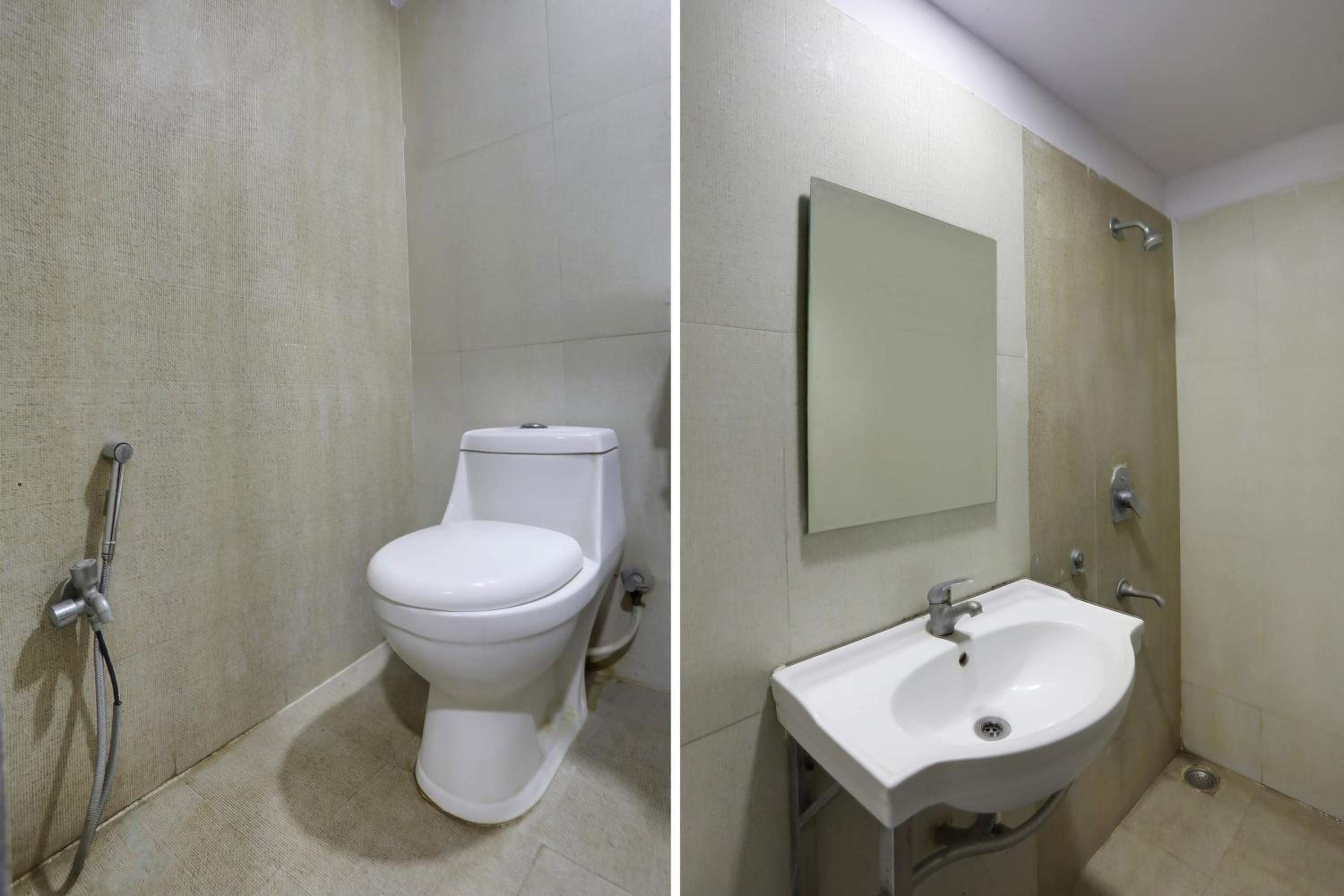 Standard Double Room - Photo 5