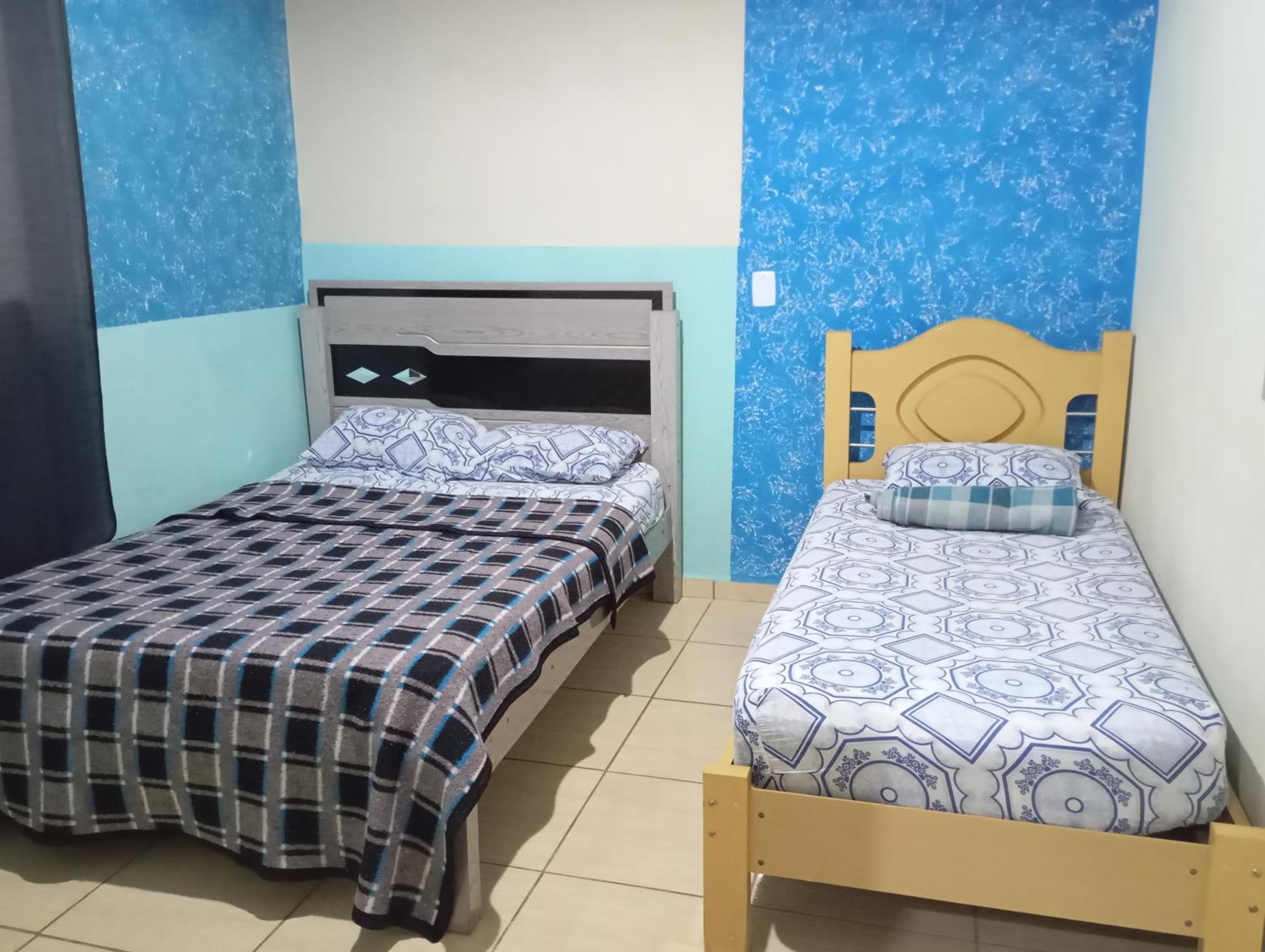 Economy Triple Room with Shared Bathroom photo 1