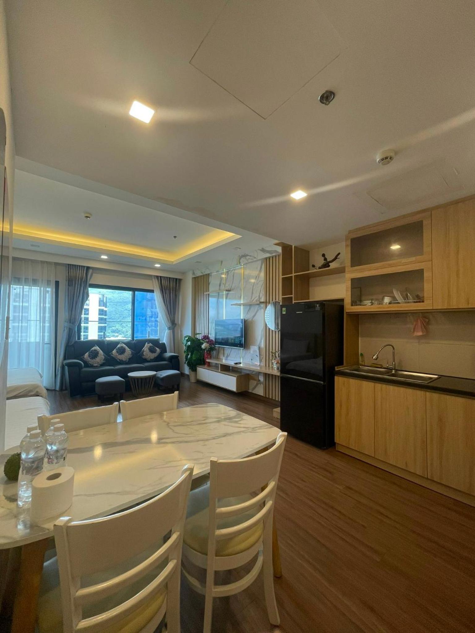 Studio Apartment with Sea View photo 2