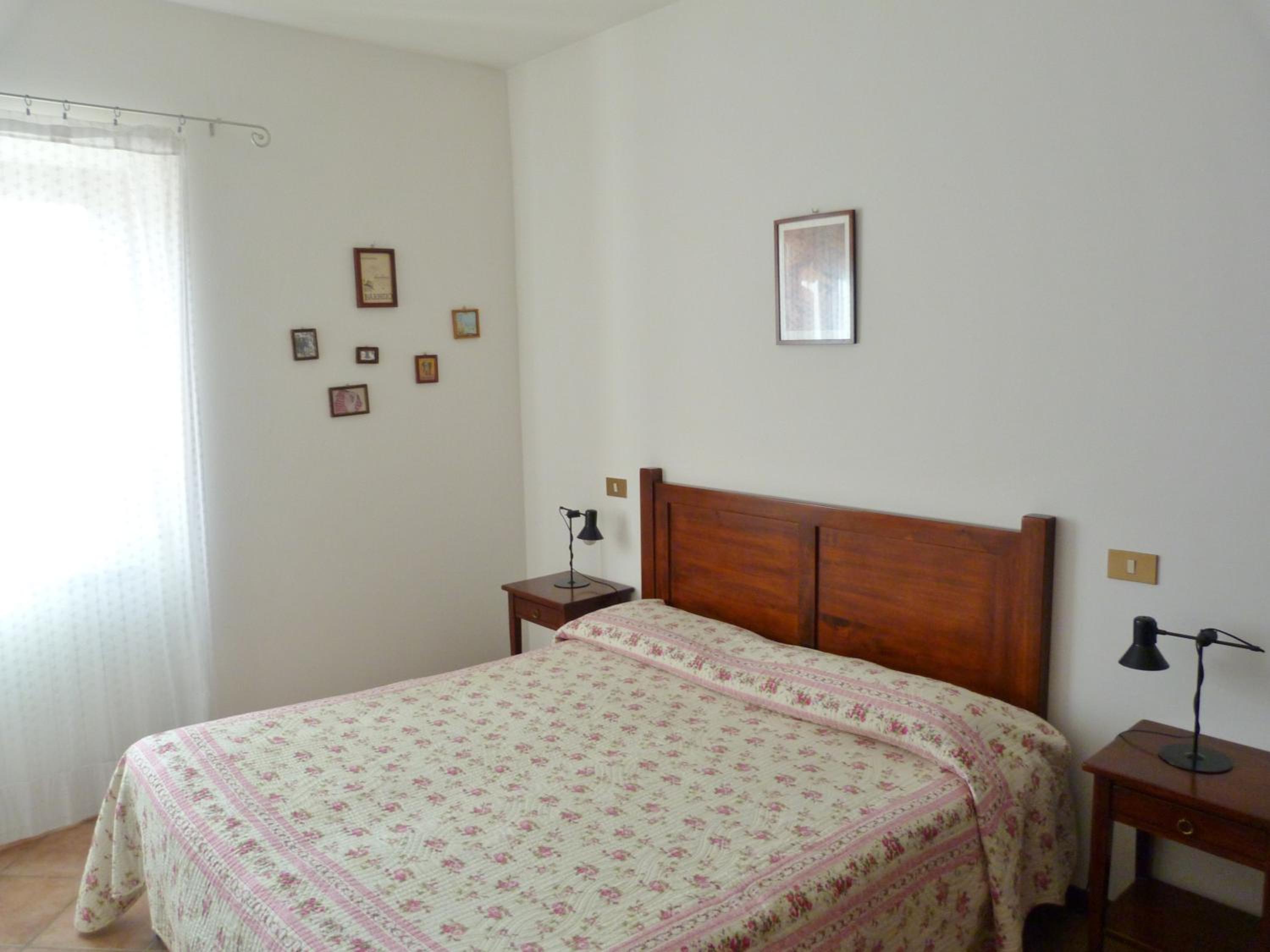 One-Bedroom Apartment (2 Adults + 2 Children) photo 1