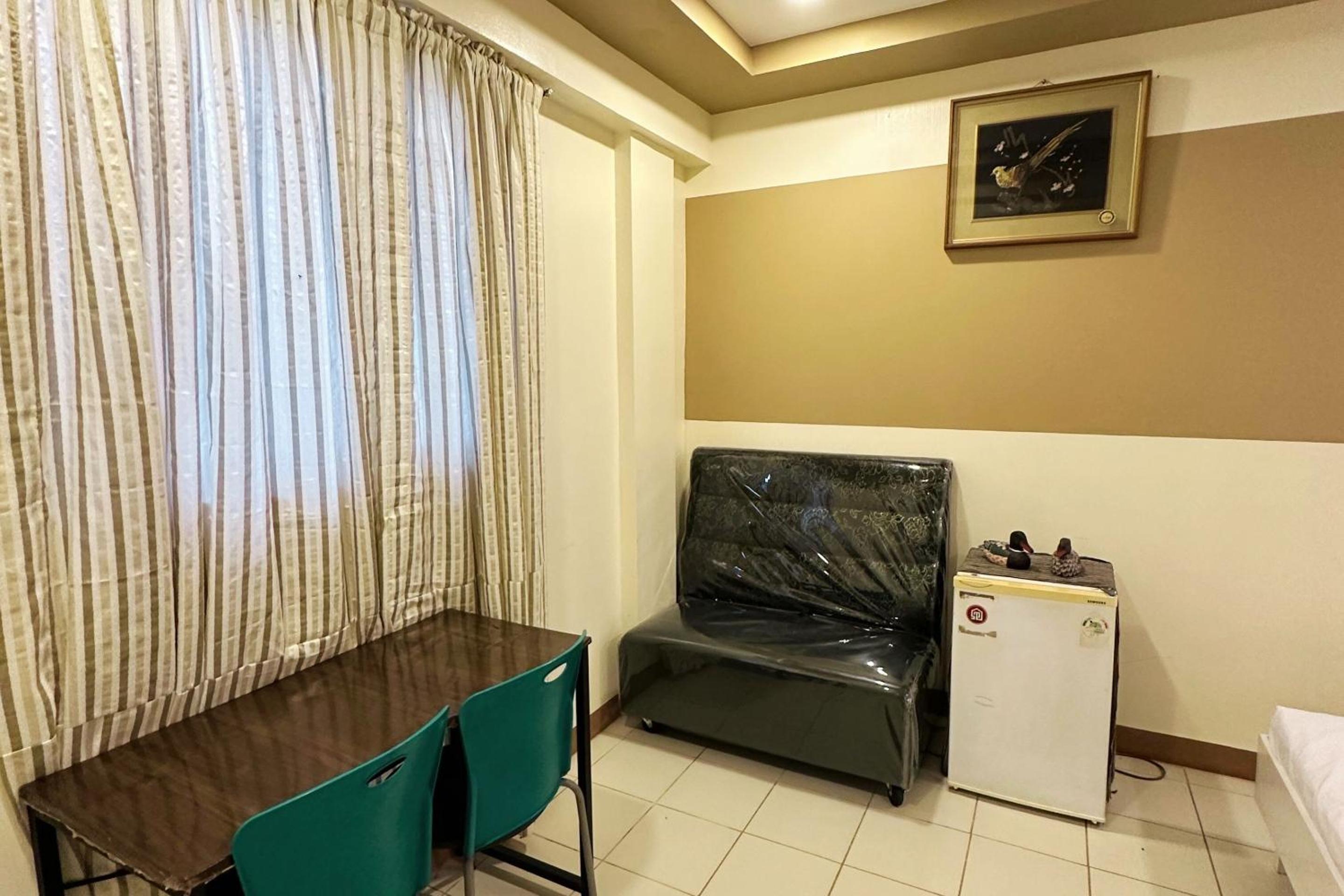 Deluxe Room - Photo 6