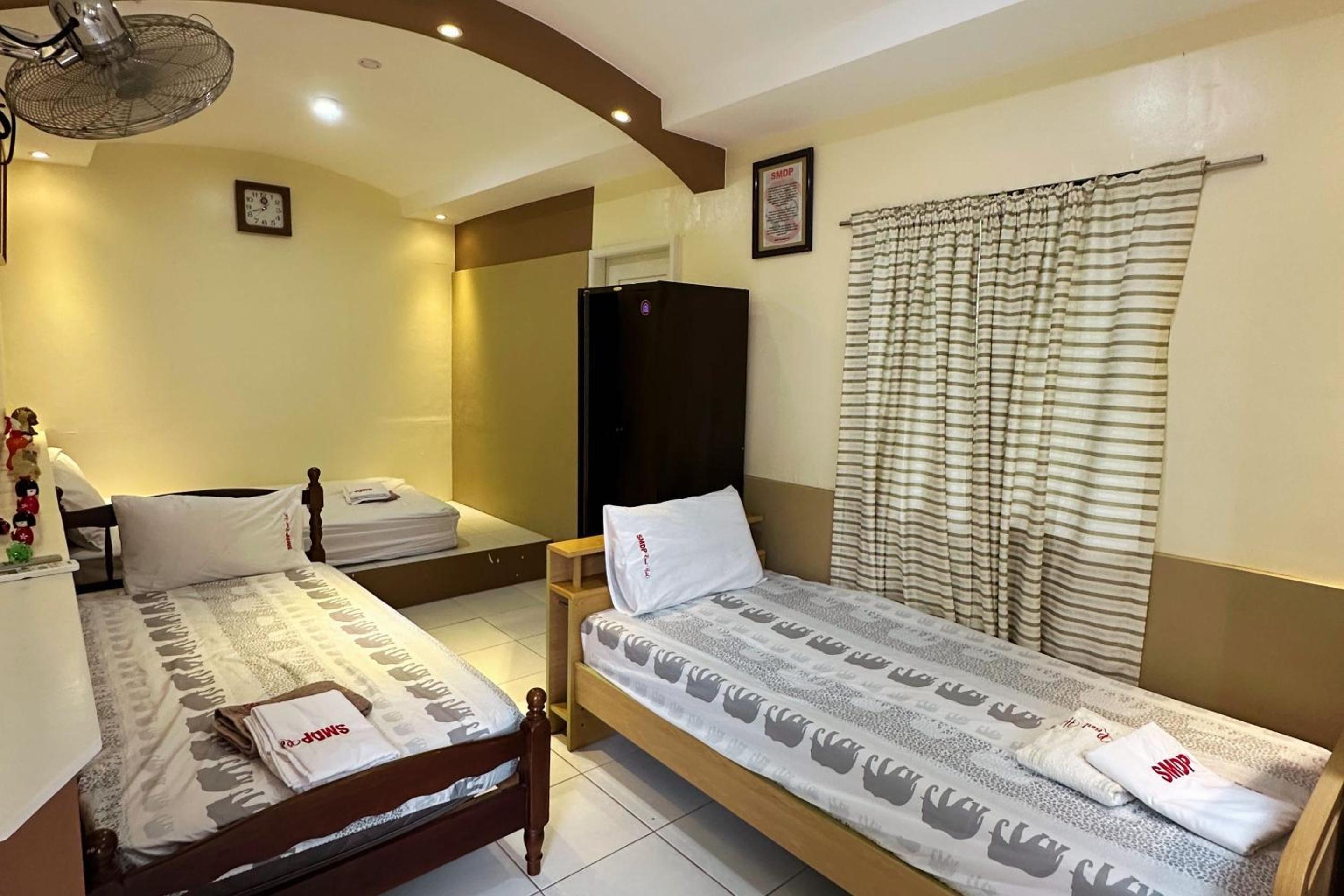 Deluxe Room - Photo 8