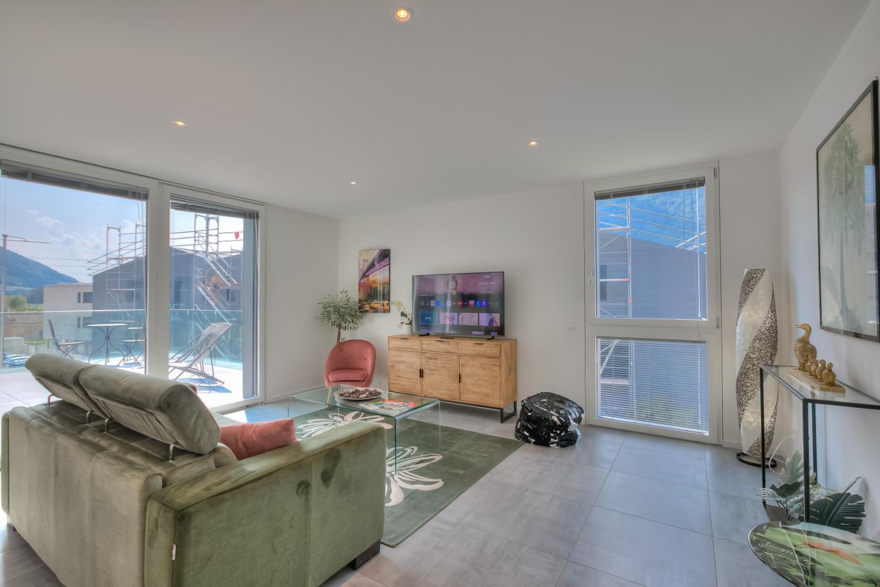 Apartment With Mountain View photo 1