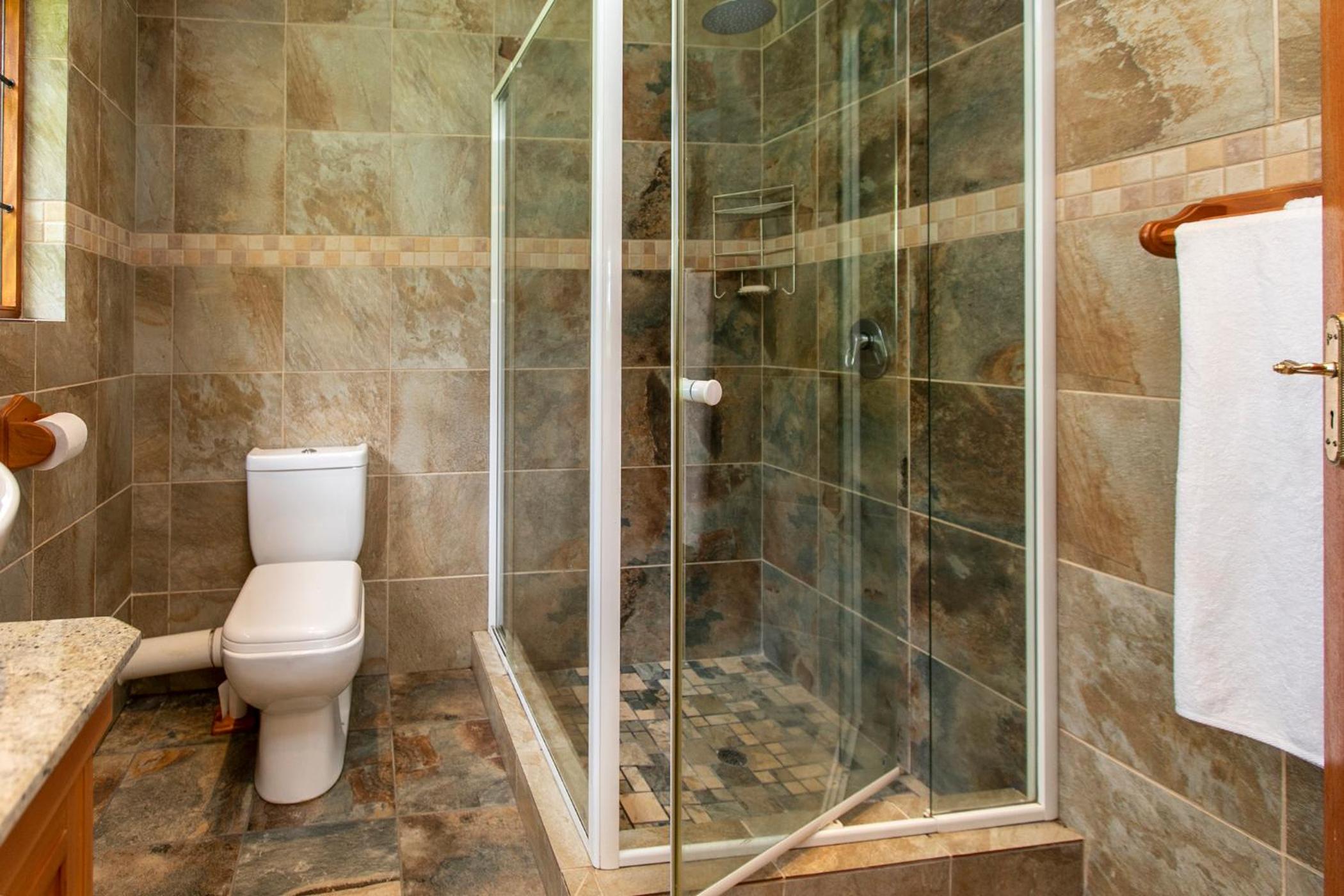 Deluxe Double Room with Shower photo 3
