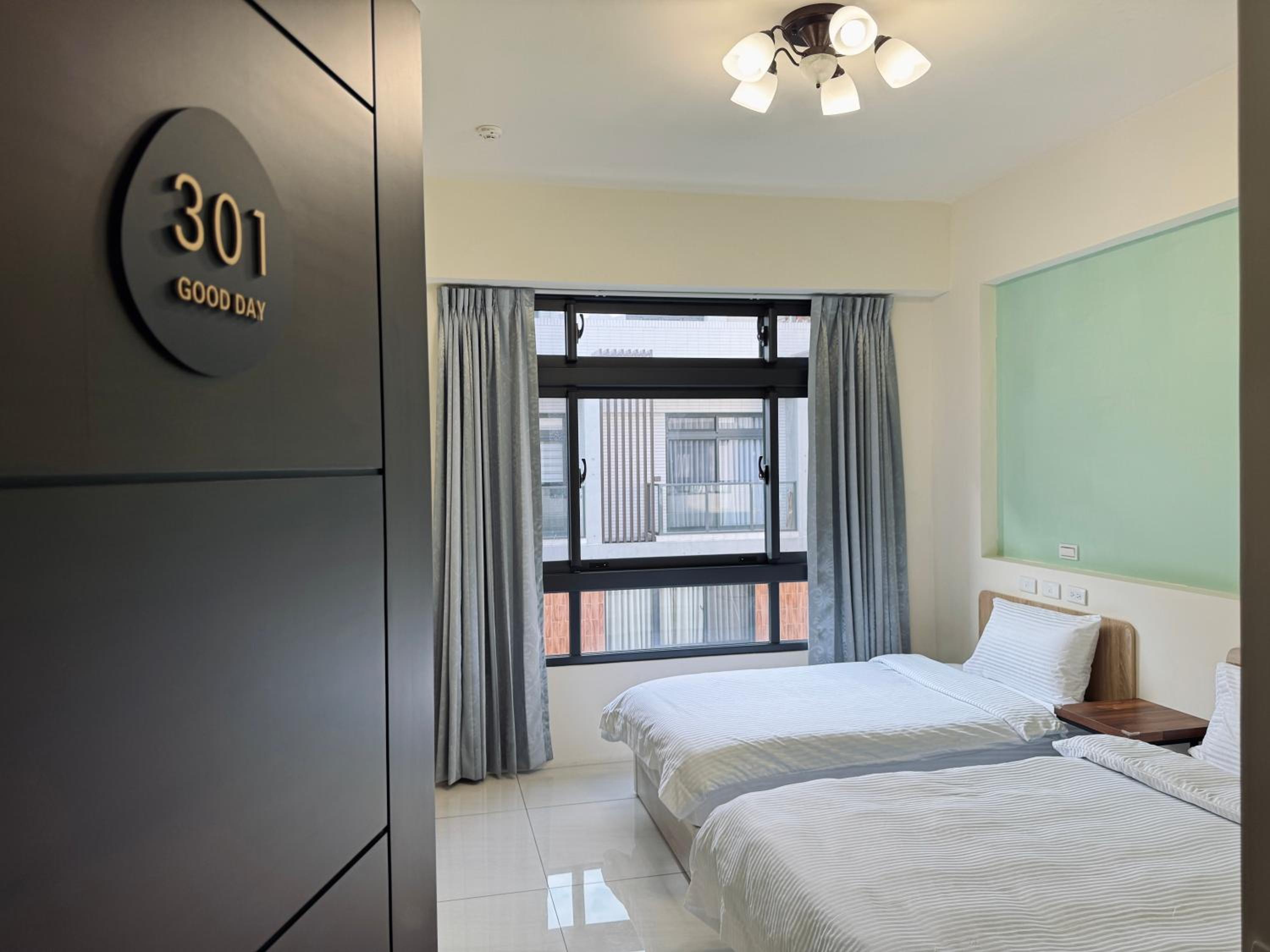 Triple Room with Private Bathroom photo 1