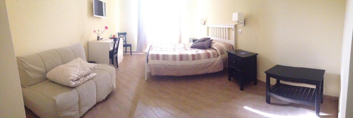 Triple Room with Bathroom photo 2