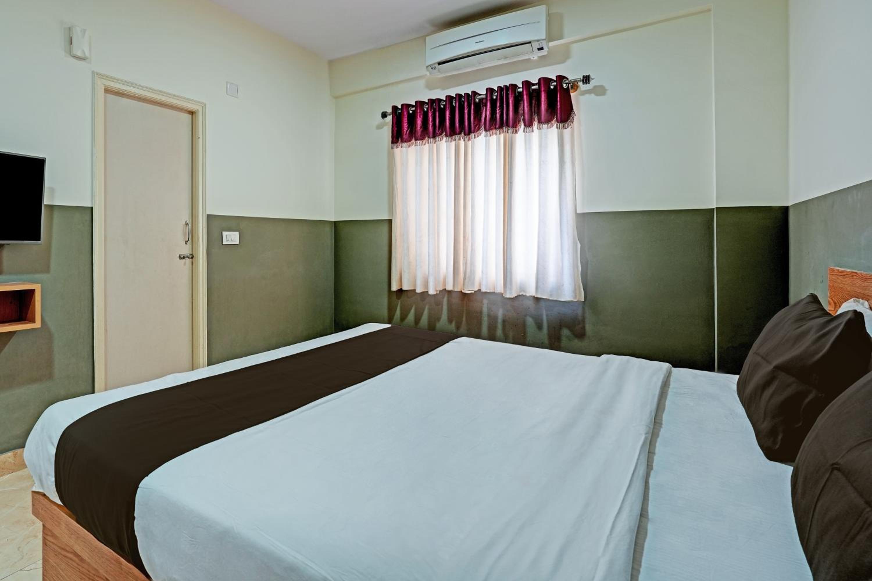 Classic Triple Room