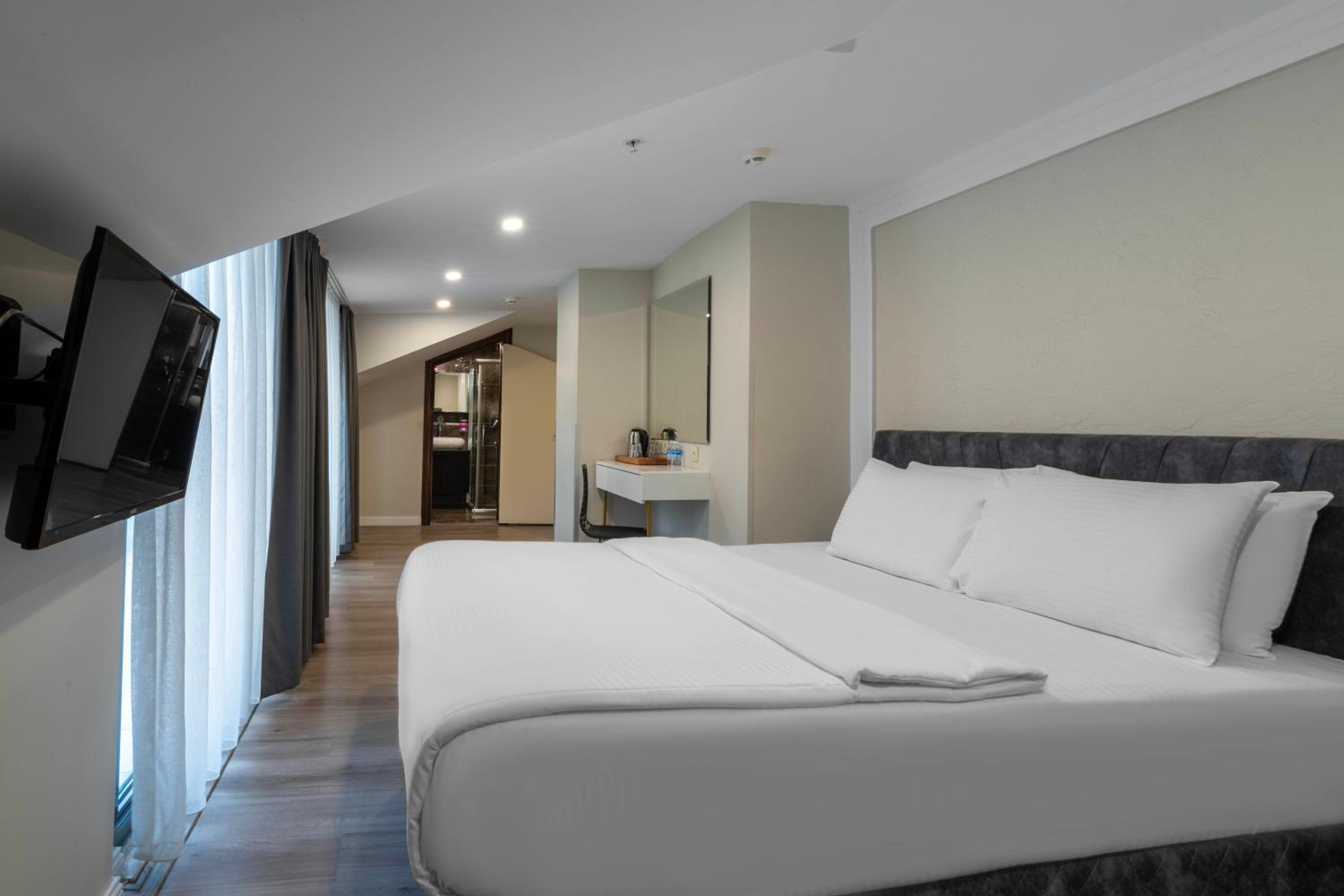 Double Room with Terrace photo 3