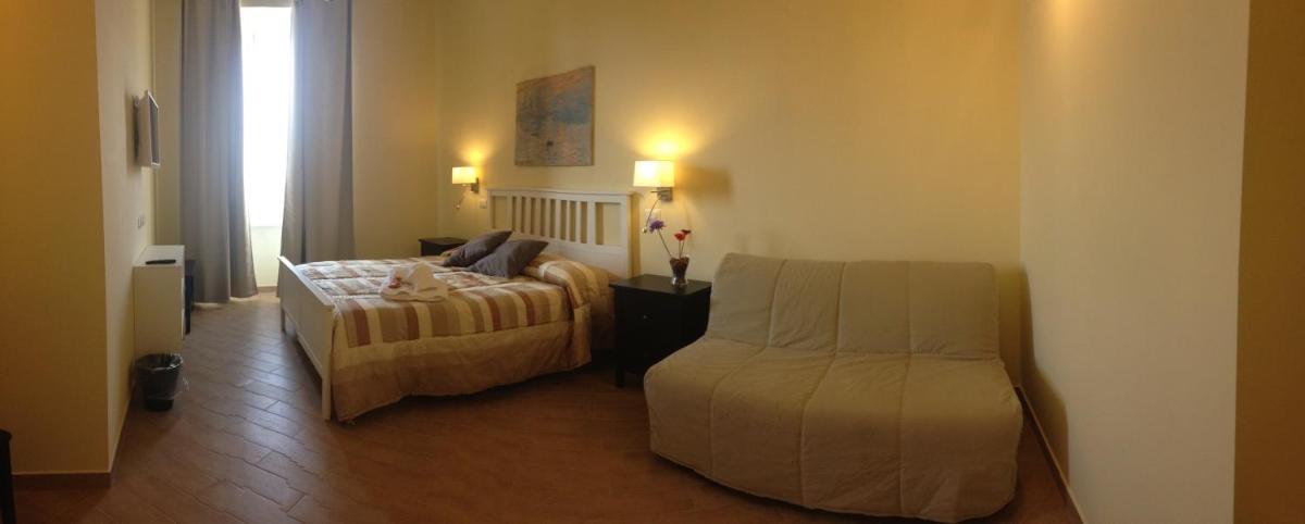 Triple Room with View photo 2