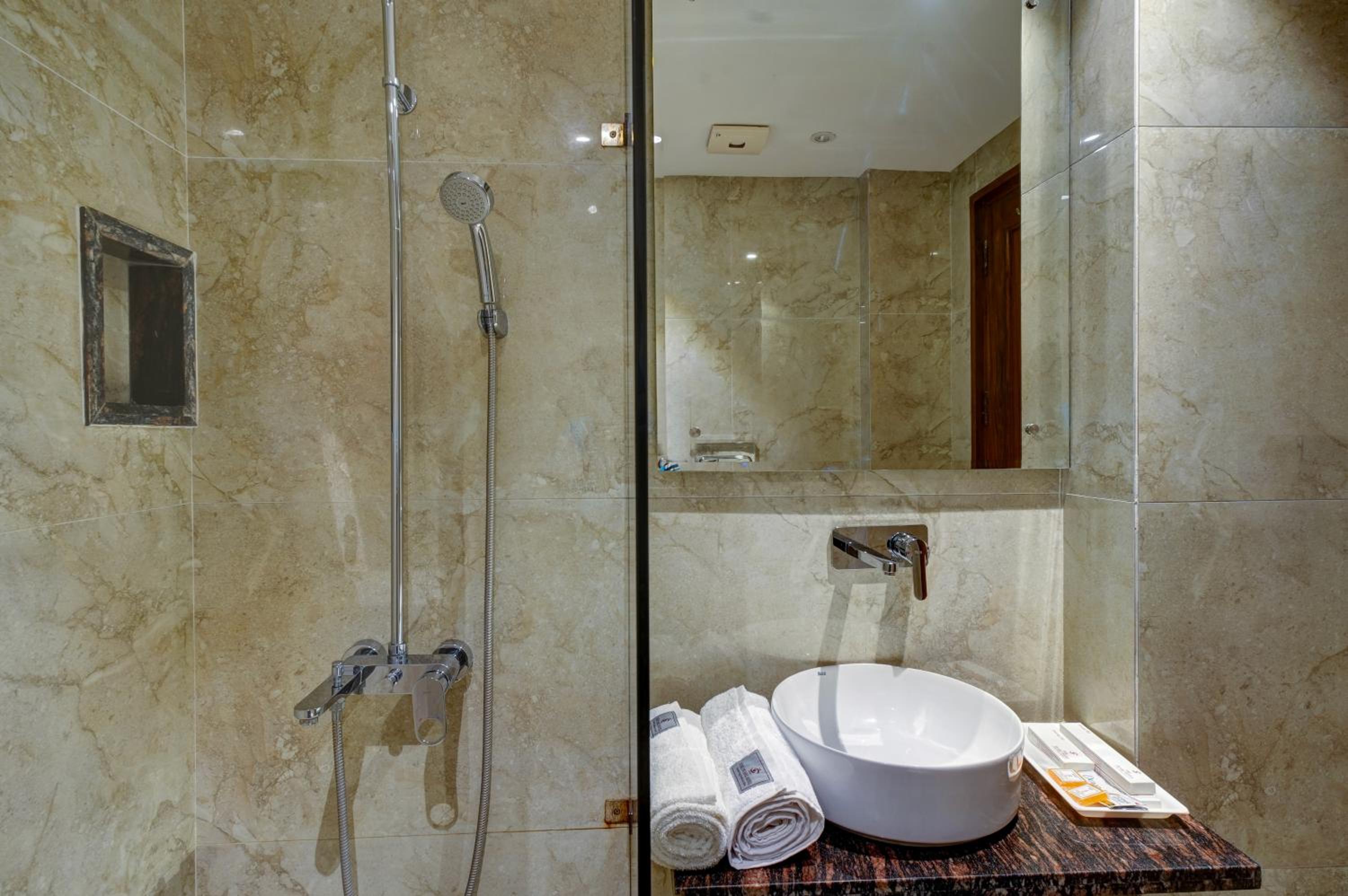 Superior Room with Airport Pickup photo 3