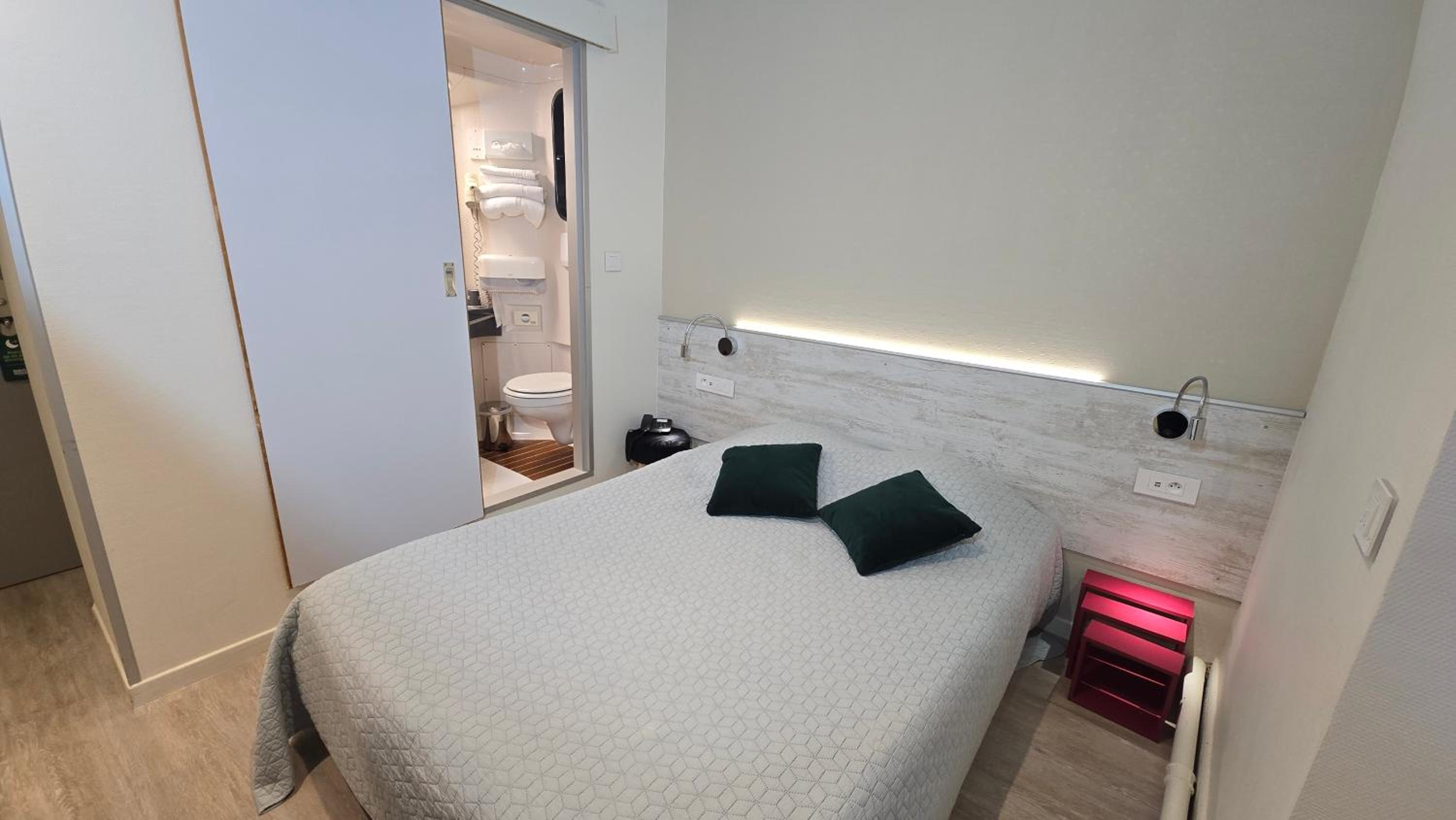 Double Room photo 2