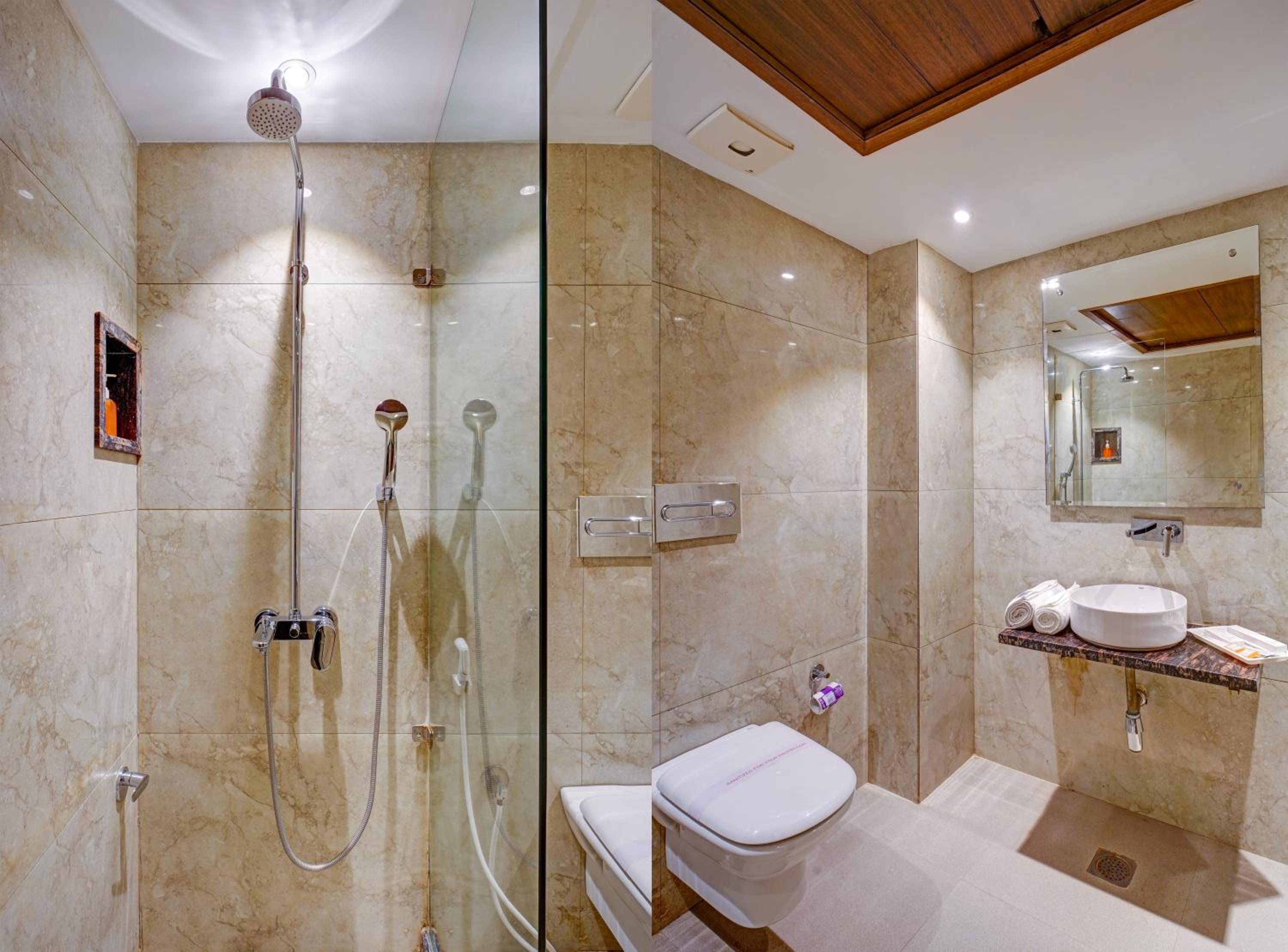 Superior Room with Airport Pickup photo 2