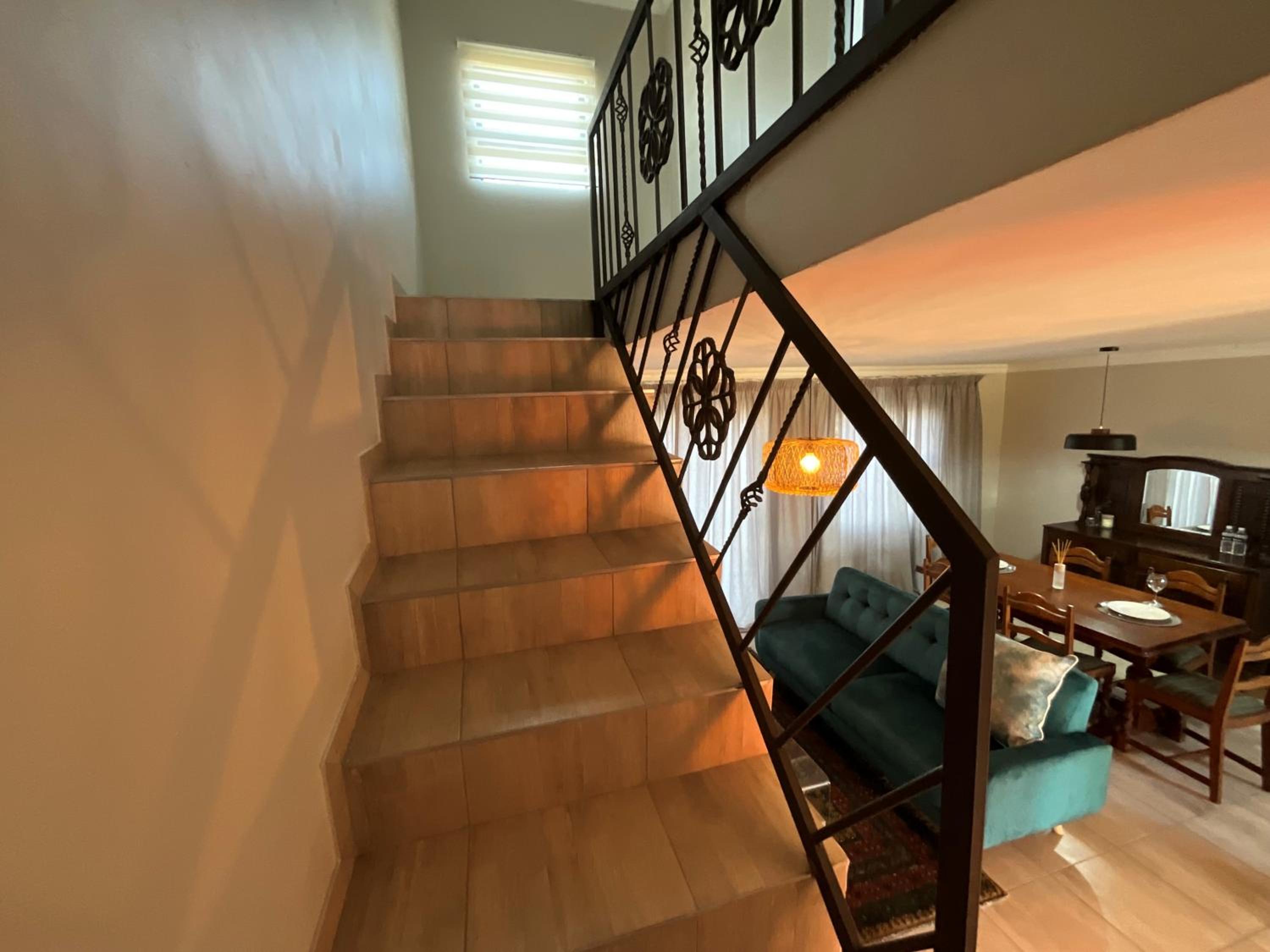 Deluxe Two-Bedroom Apartment with Garden View photo 3