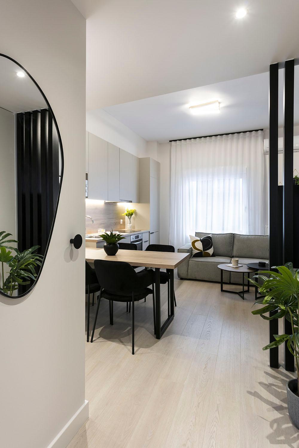 Two-Bedroom Deluxe Apartment photo 3