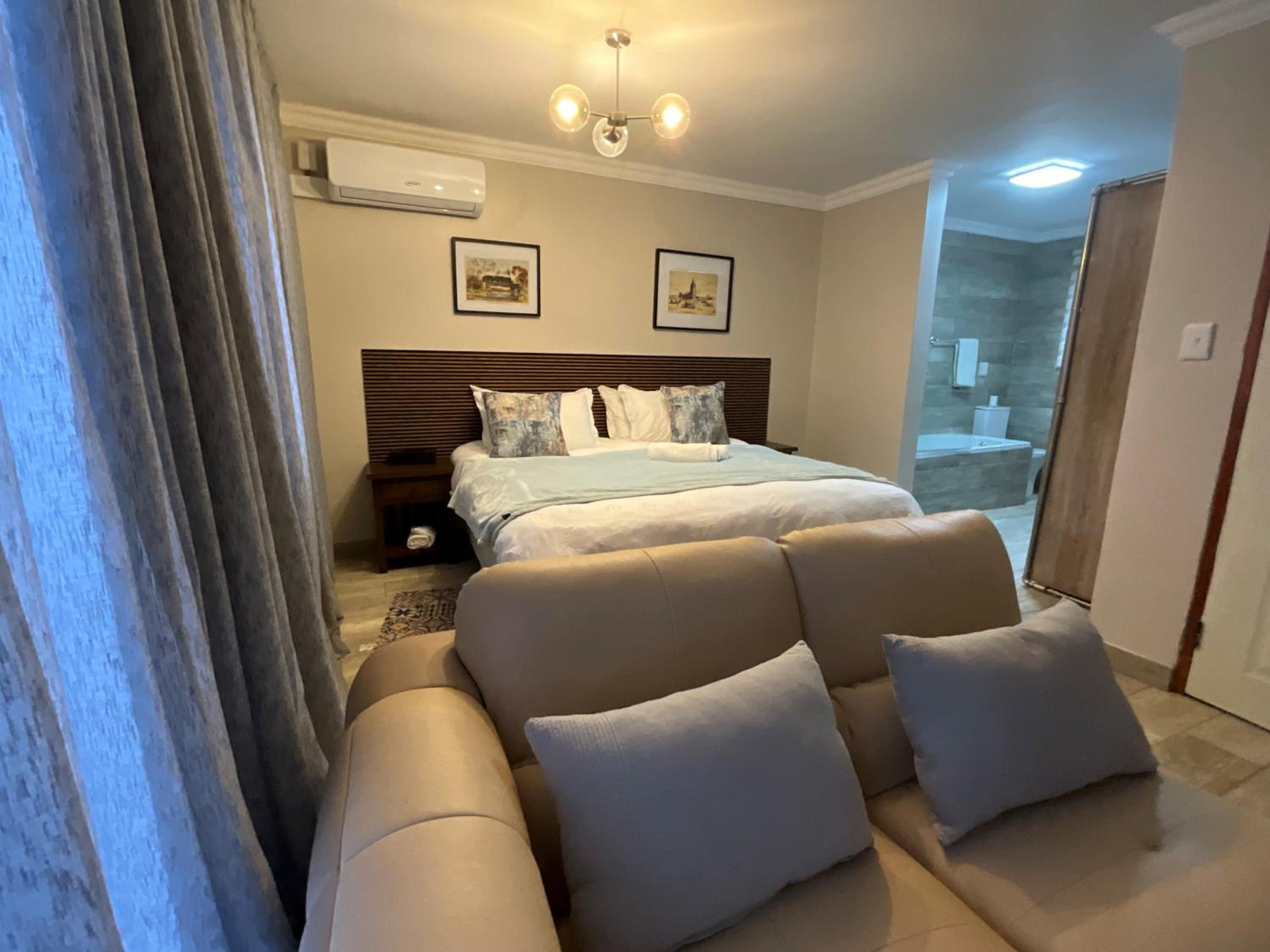 Executive Suite photo 1