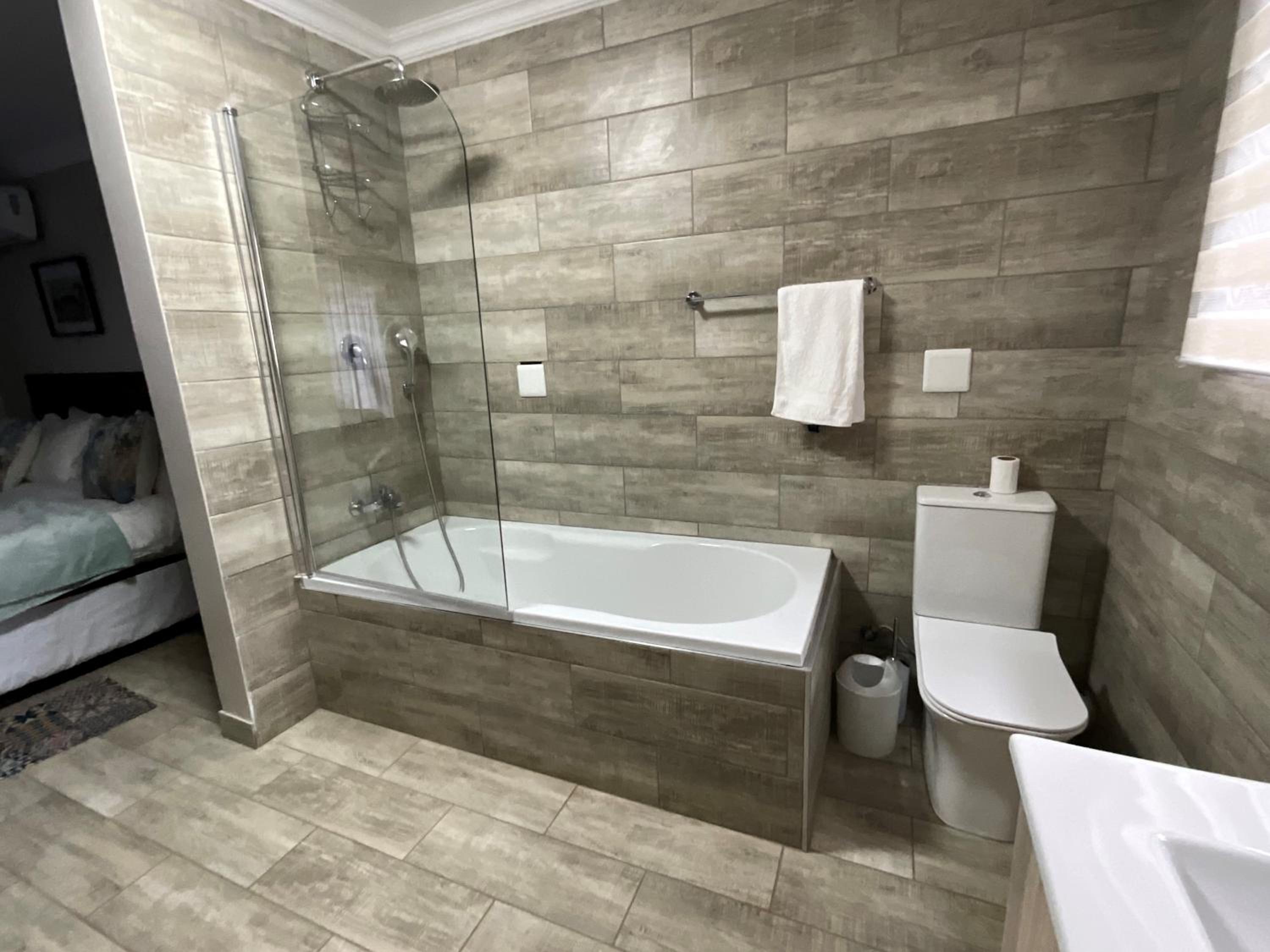 Executive Suite photo 3