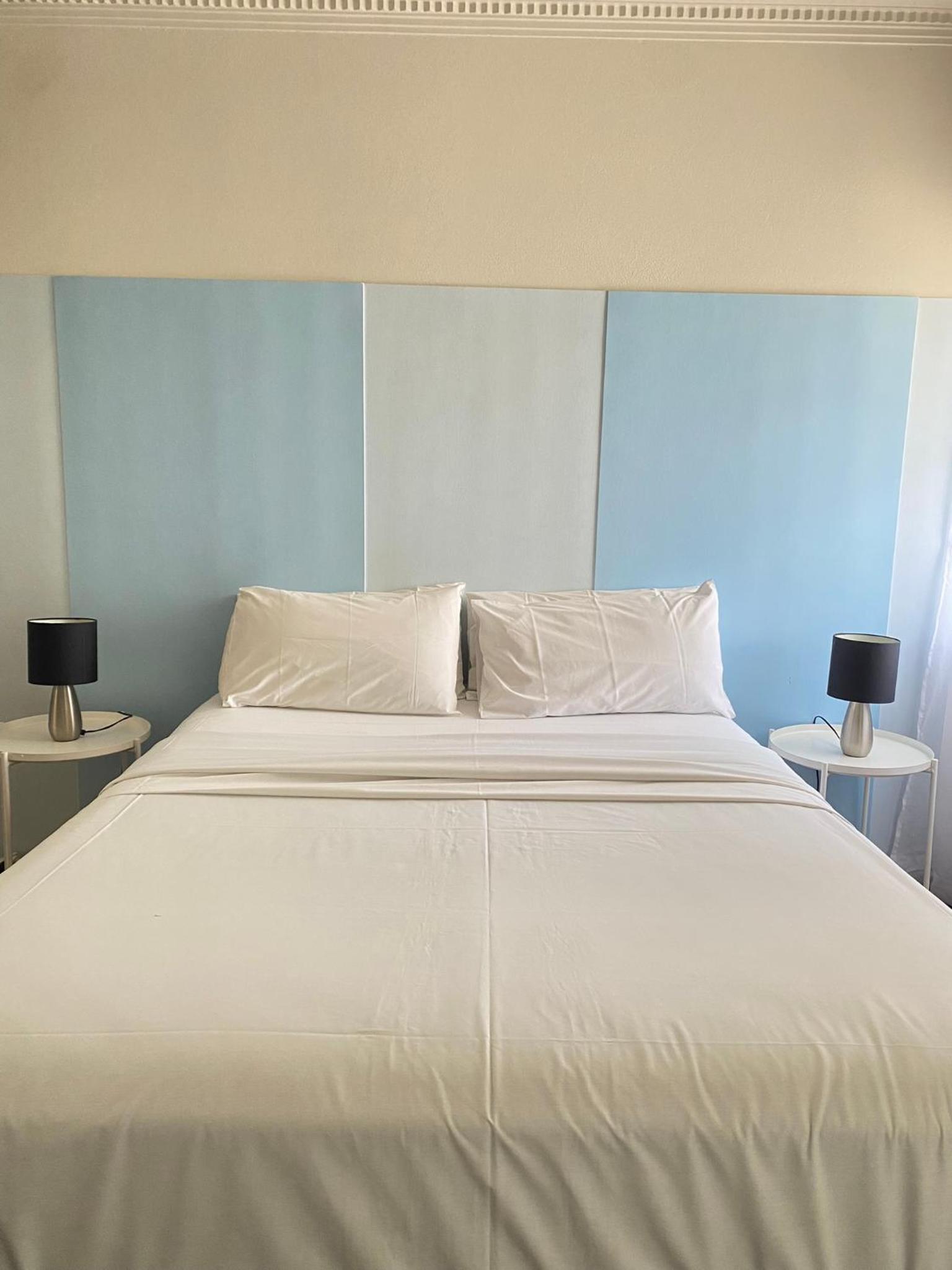 Queen Room photo 1